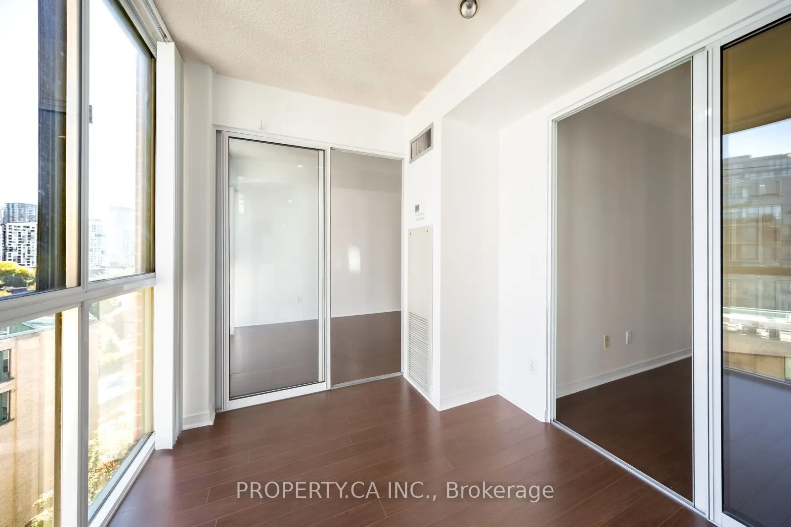 801 King Street W #1004