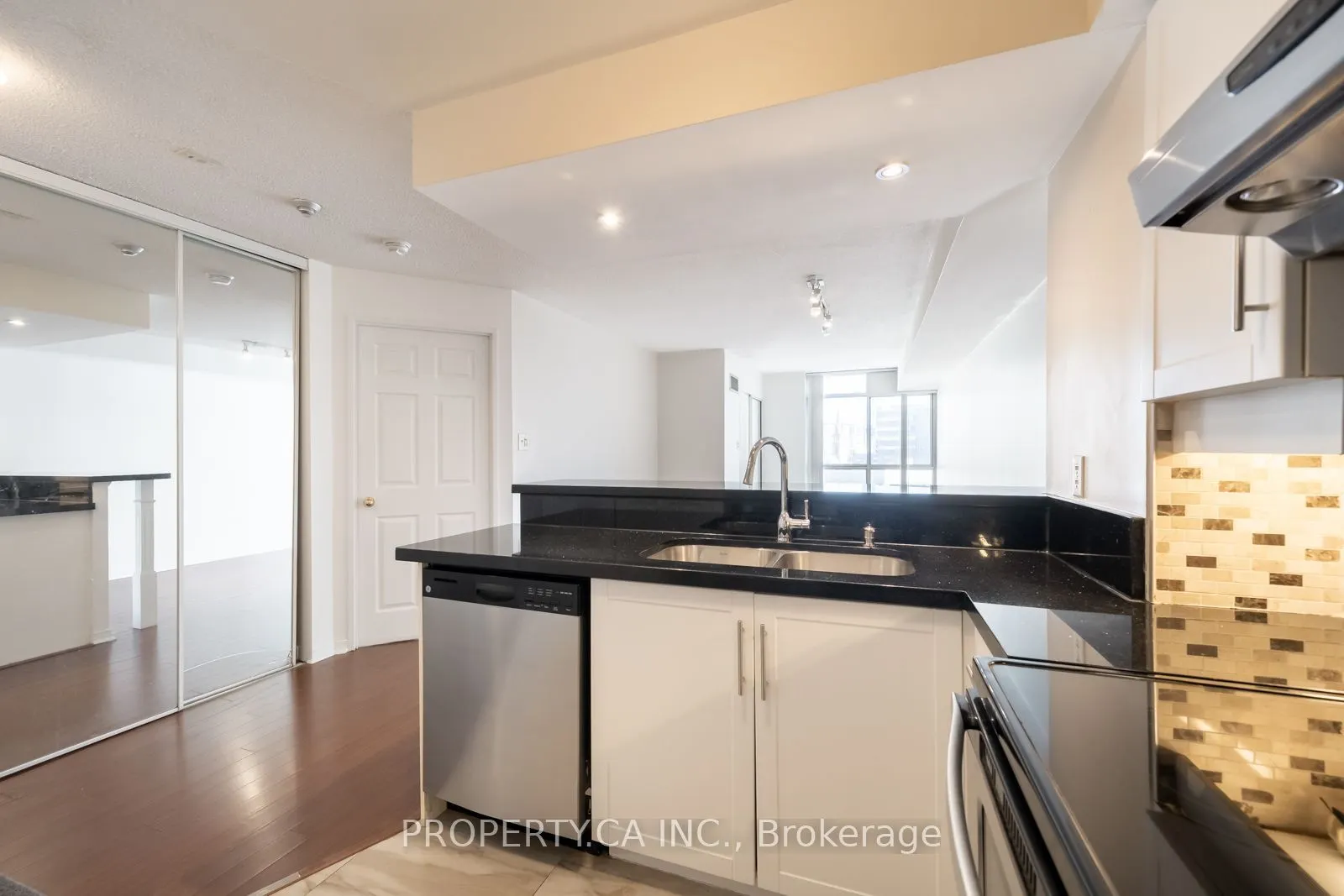 801 King Street W #1004