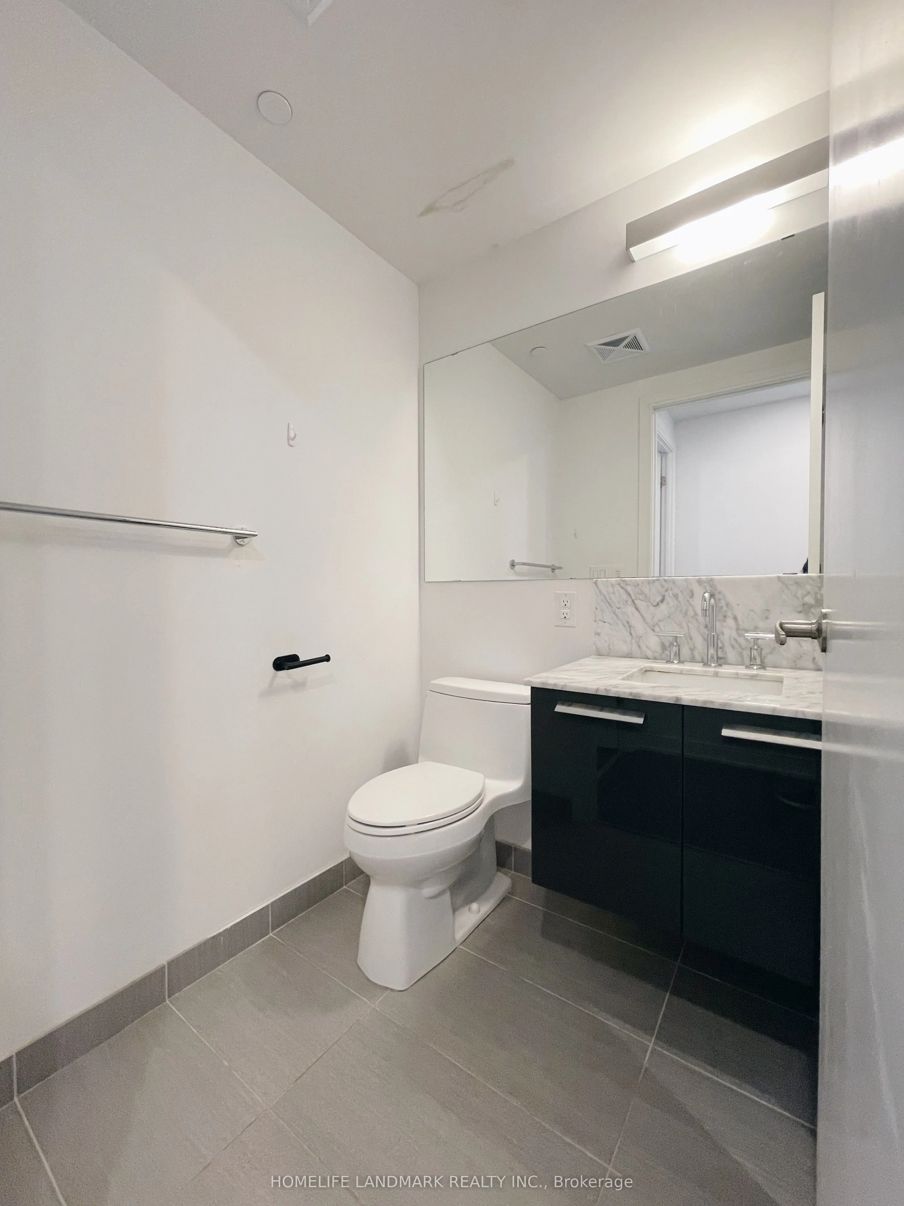 50 Charles Street E #4107
