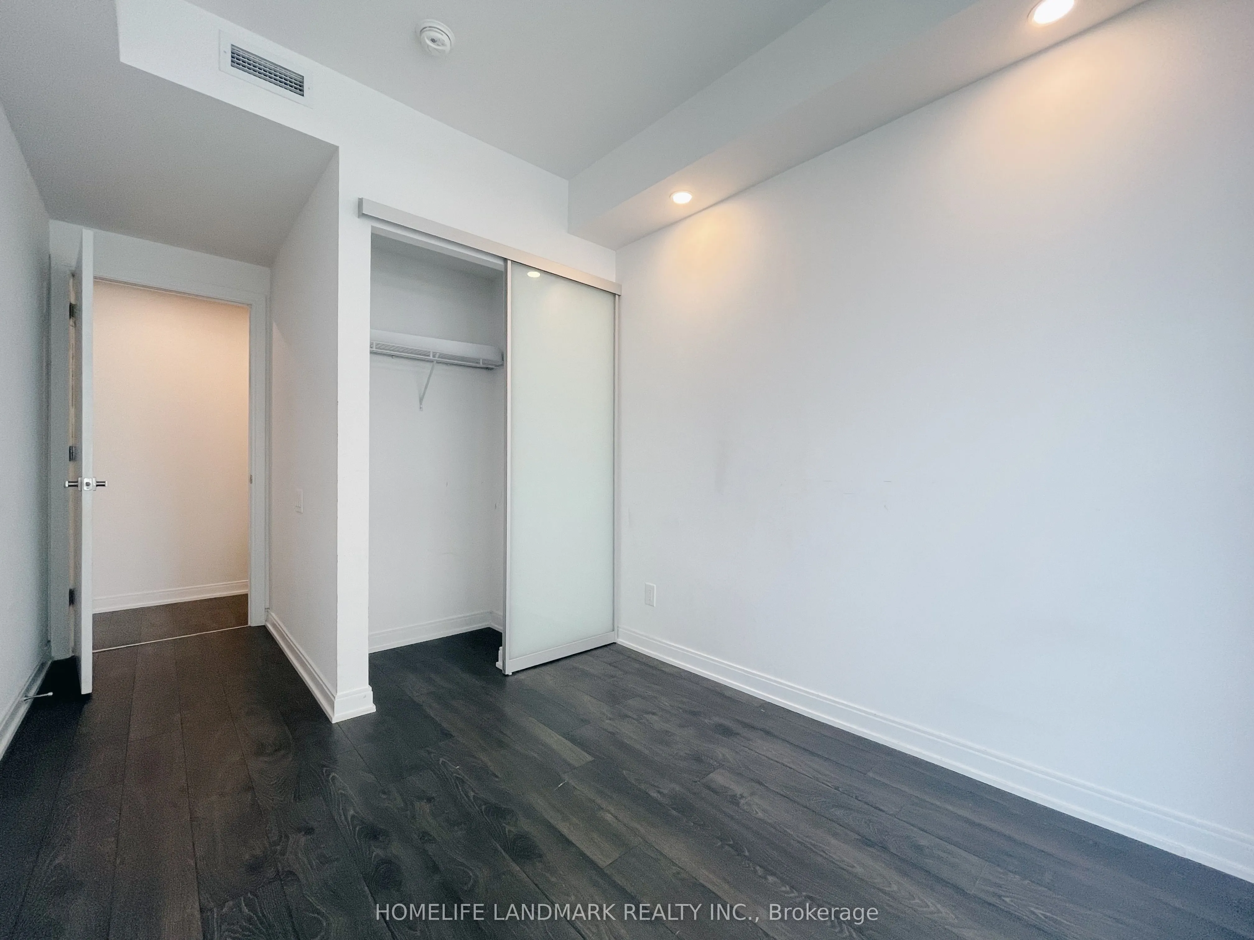50 Charles Street E #4107