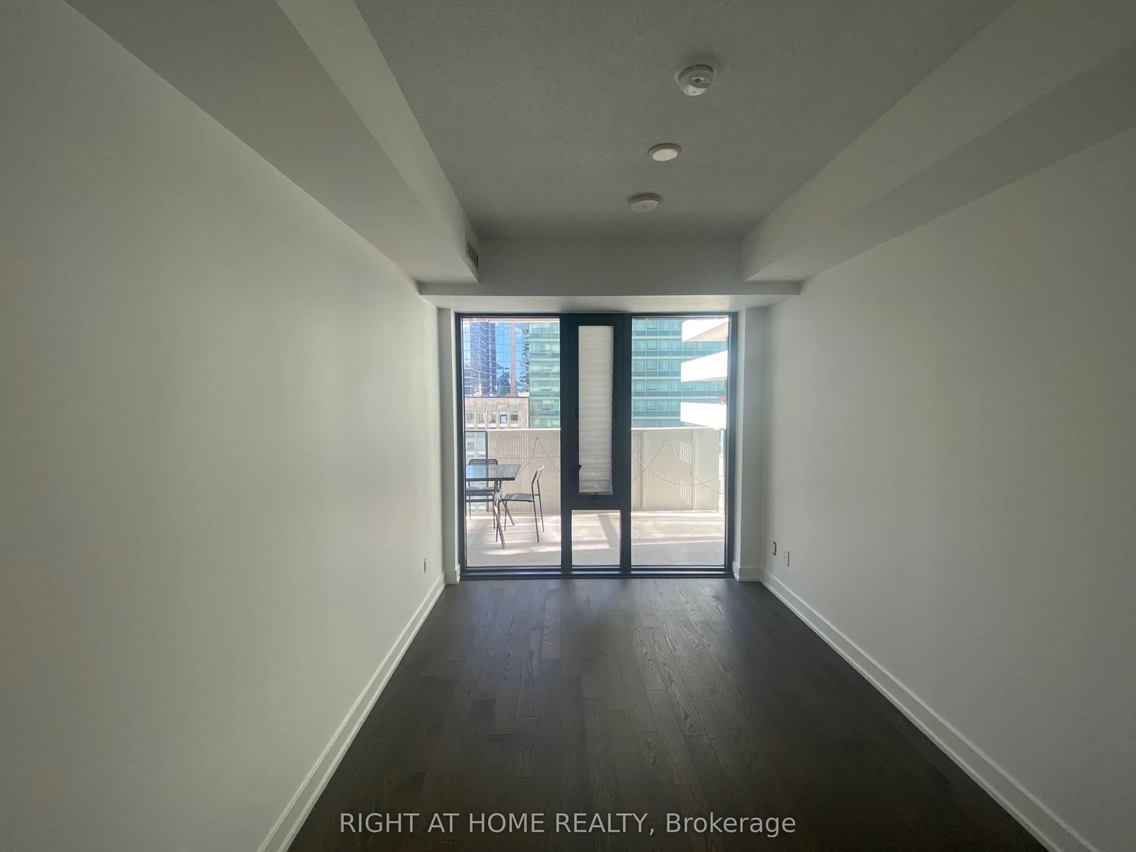 25 Richmond Street E #6