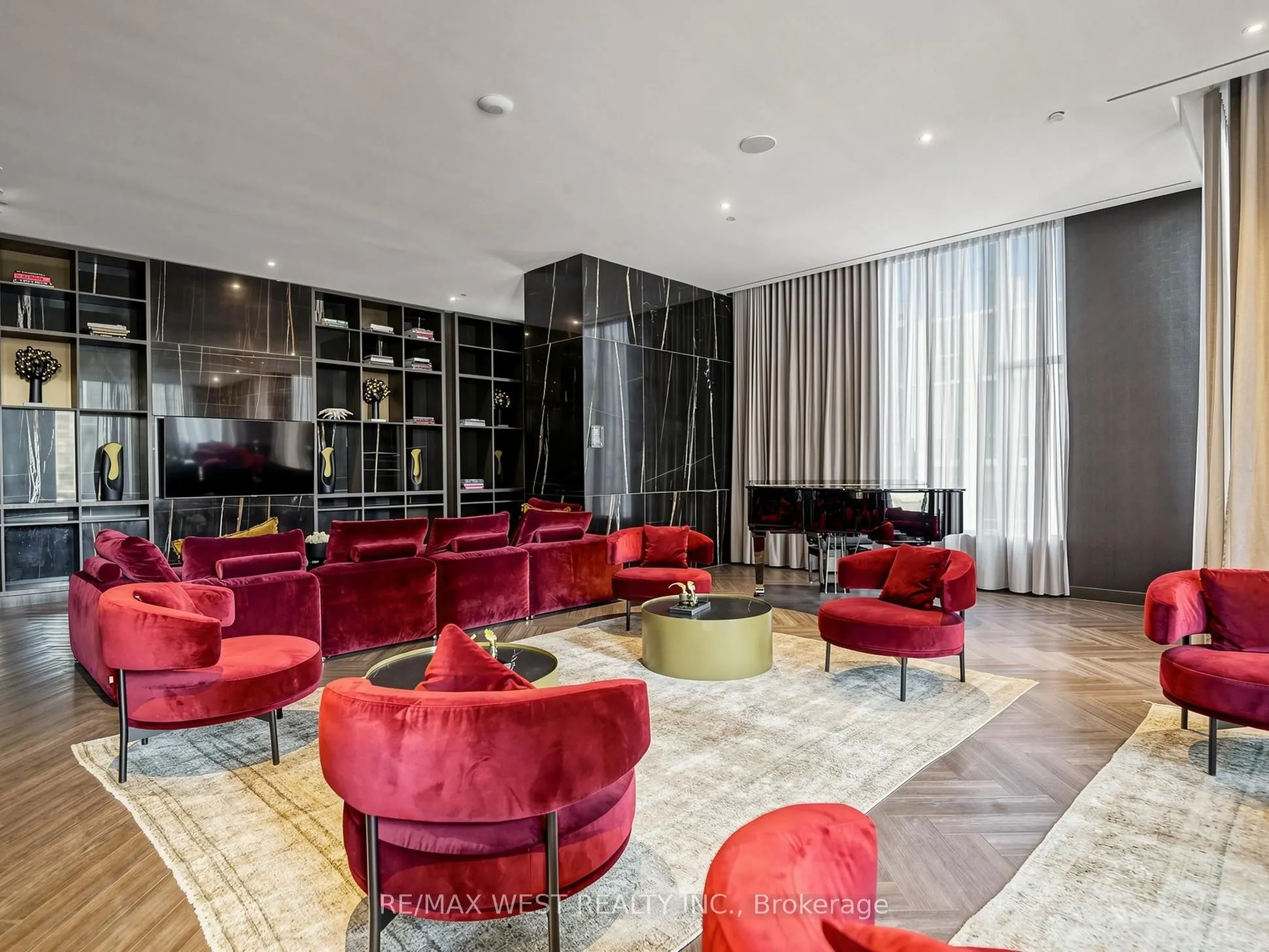 11 Yorkville Avenue #1709