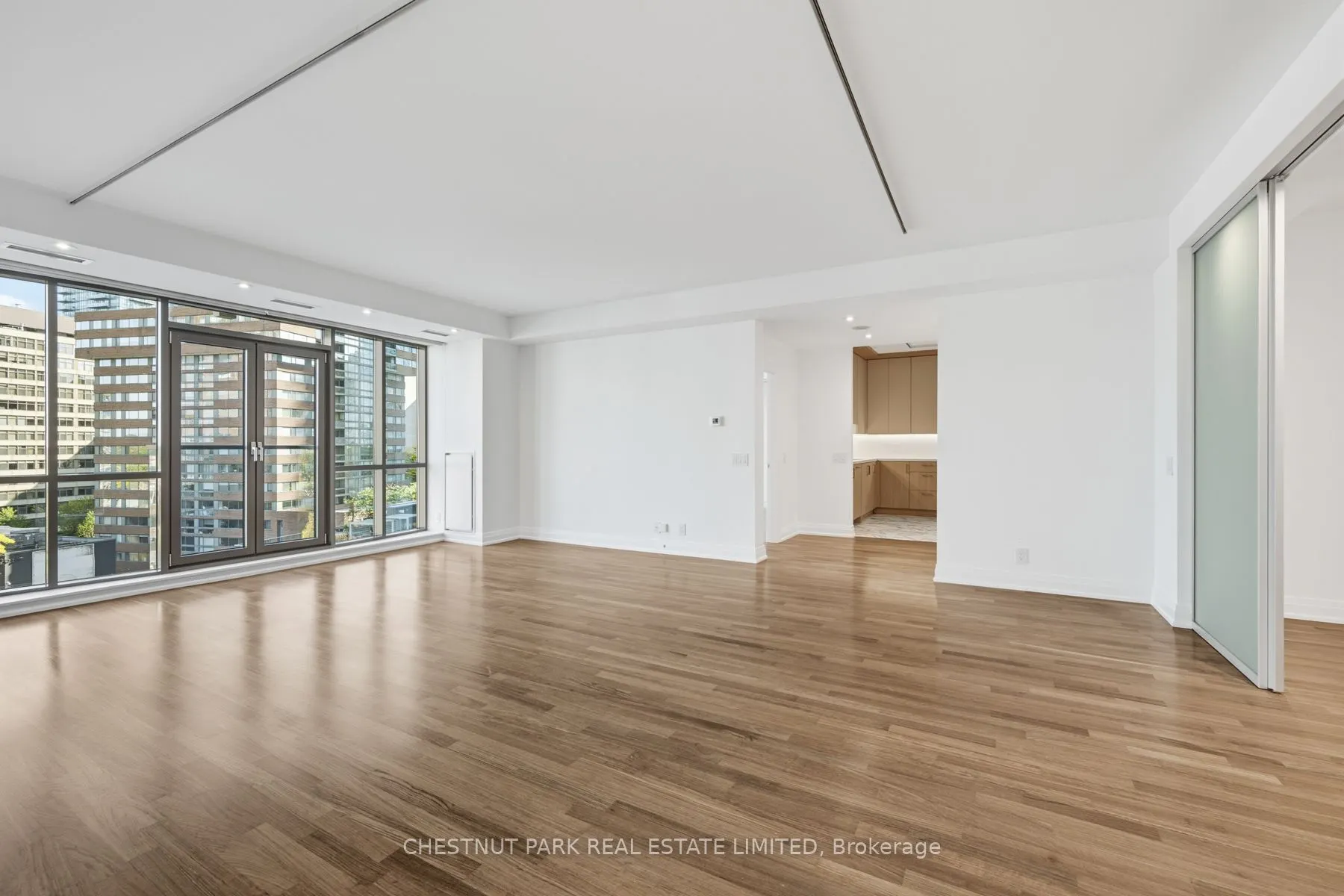 3 Mcalpine Street #803