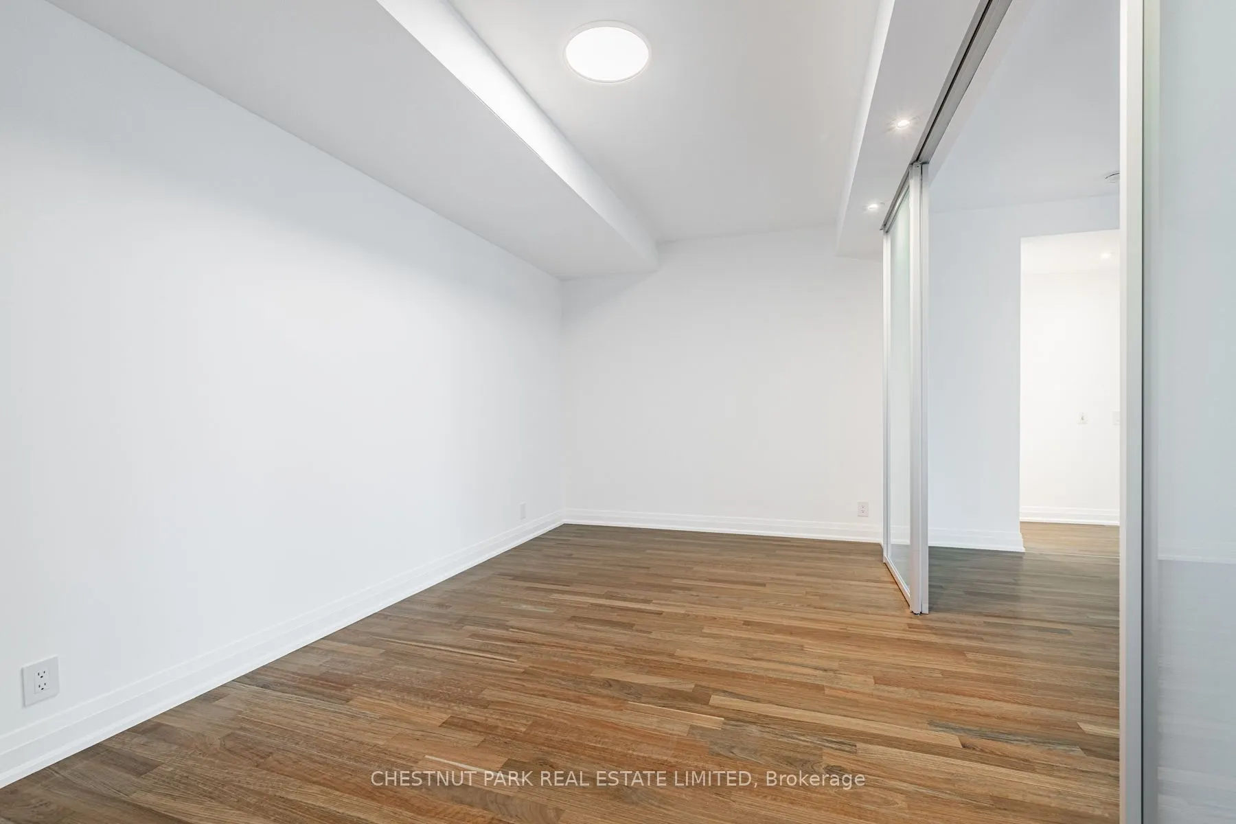 3 Mcalpine Street #803
