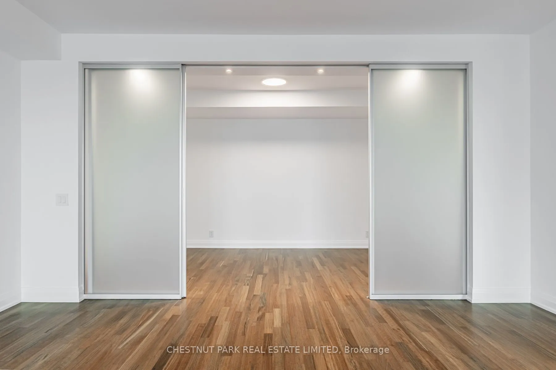 3 Mcalpine Street #803