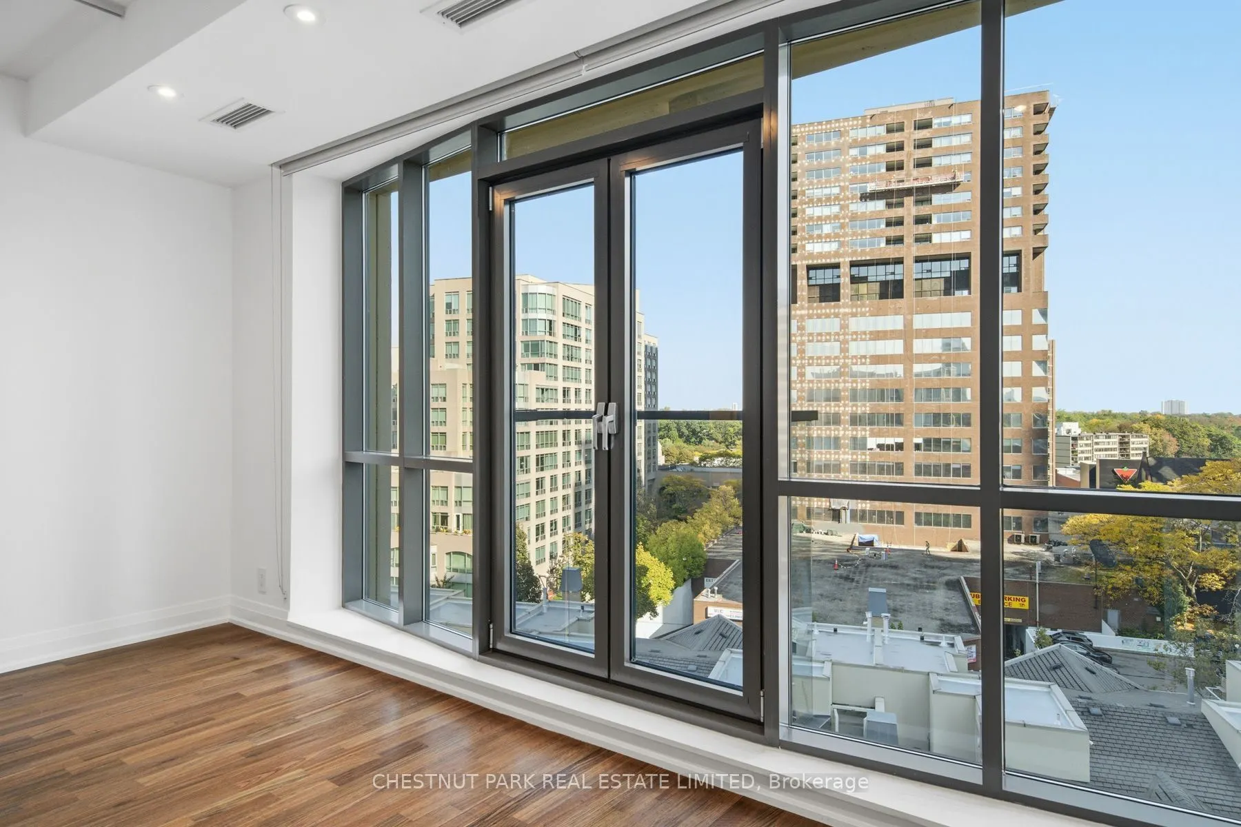 3 Mcalpine Street #803