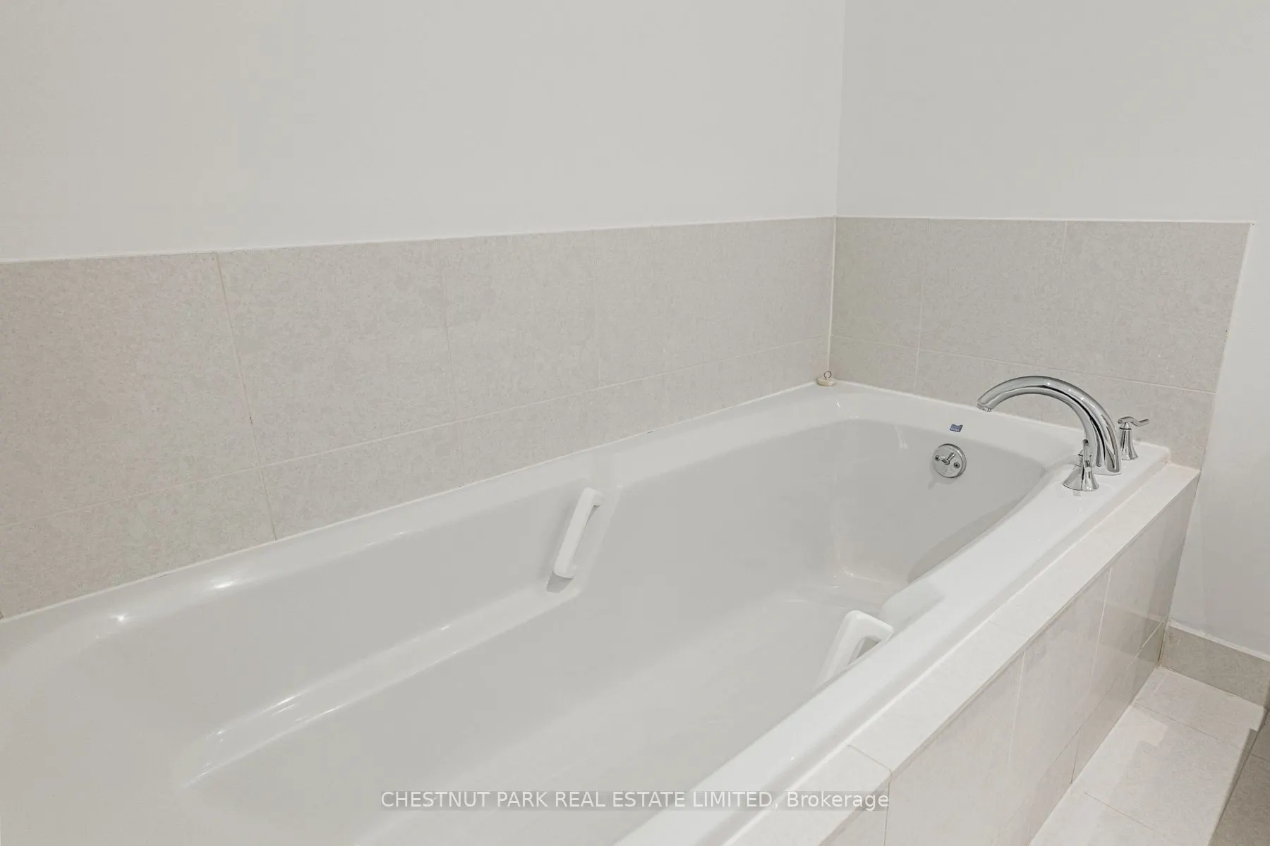 3 Mcalpine Street #803