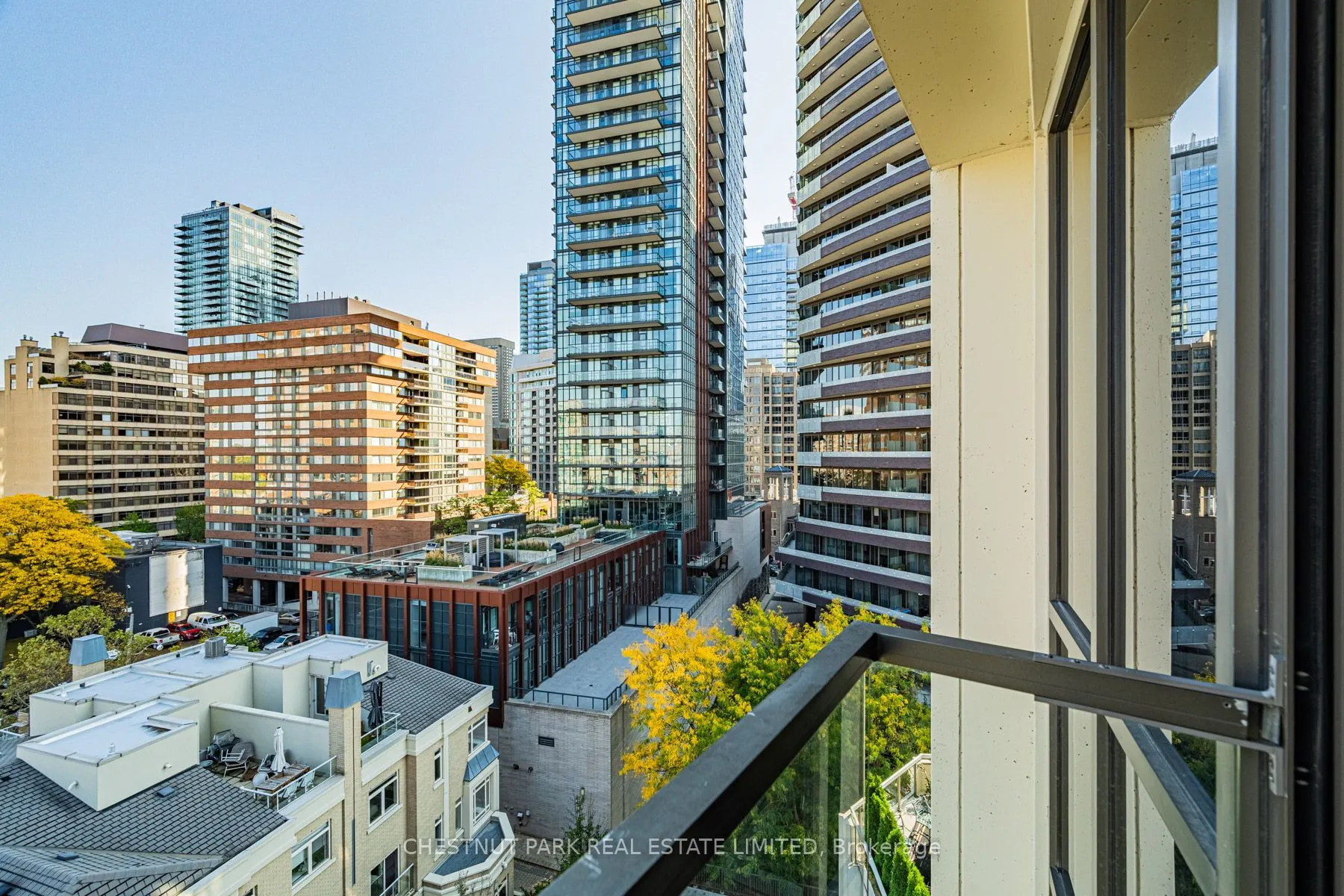 3 Mcalpine Street #803
