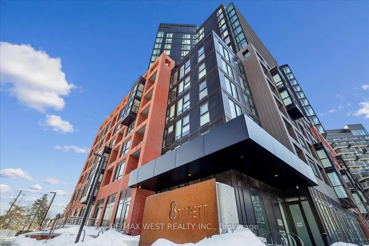8 Tippett Road #426