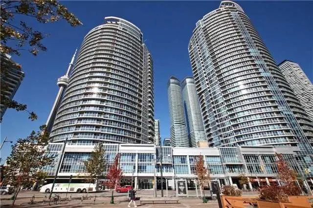 218 Queens Quay W #2408