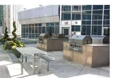 218 Queens Quay W #2408