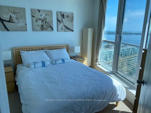 218 Queens Quay W #2408
