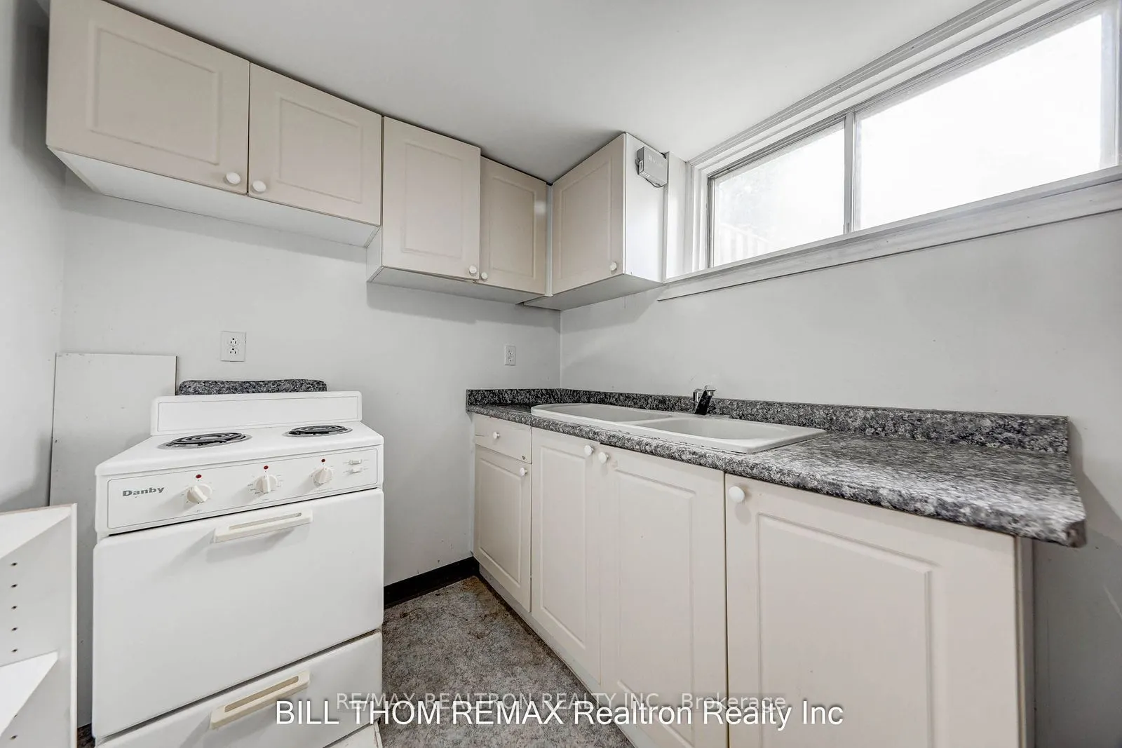 58 Reiber Crescent