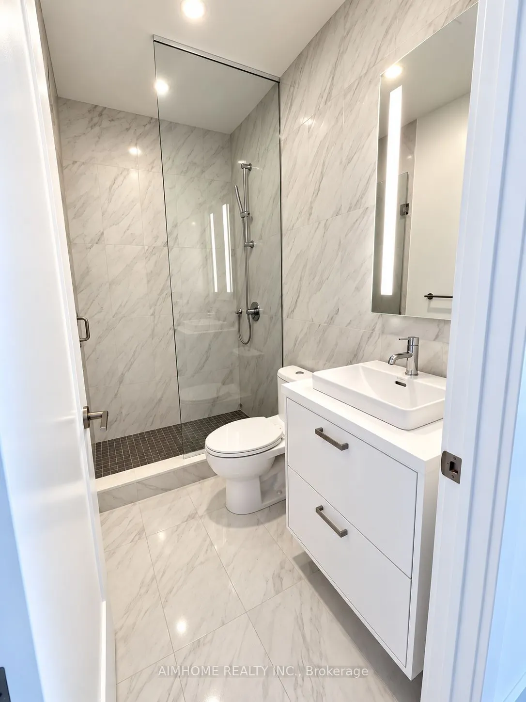 115 Denison Avenue #509