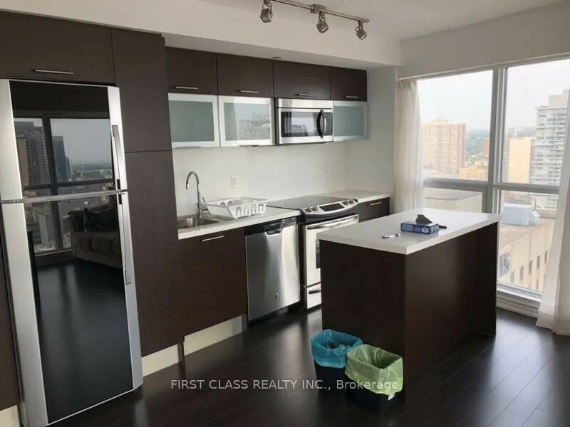 386 Yonge Street #2607