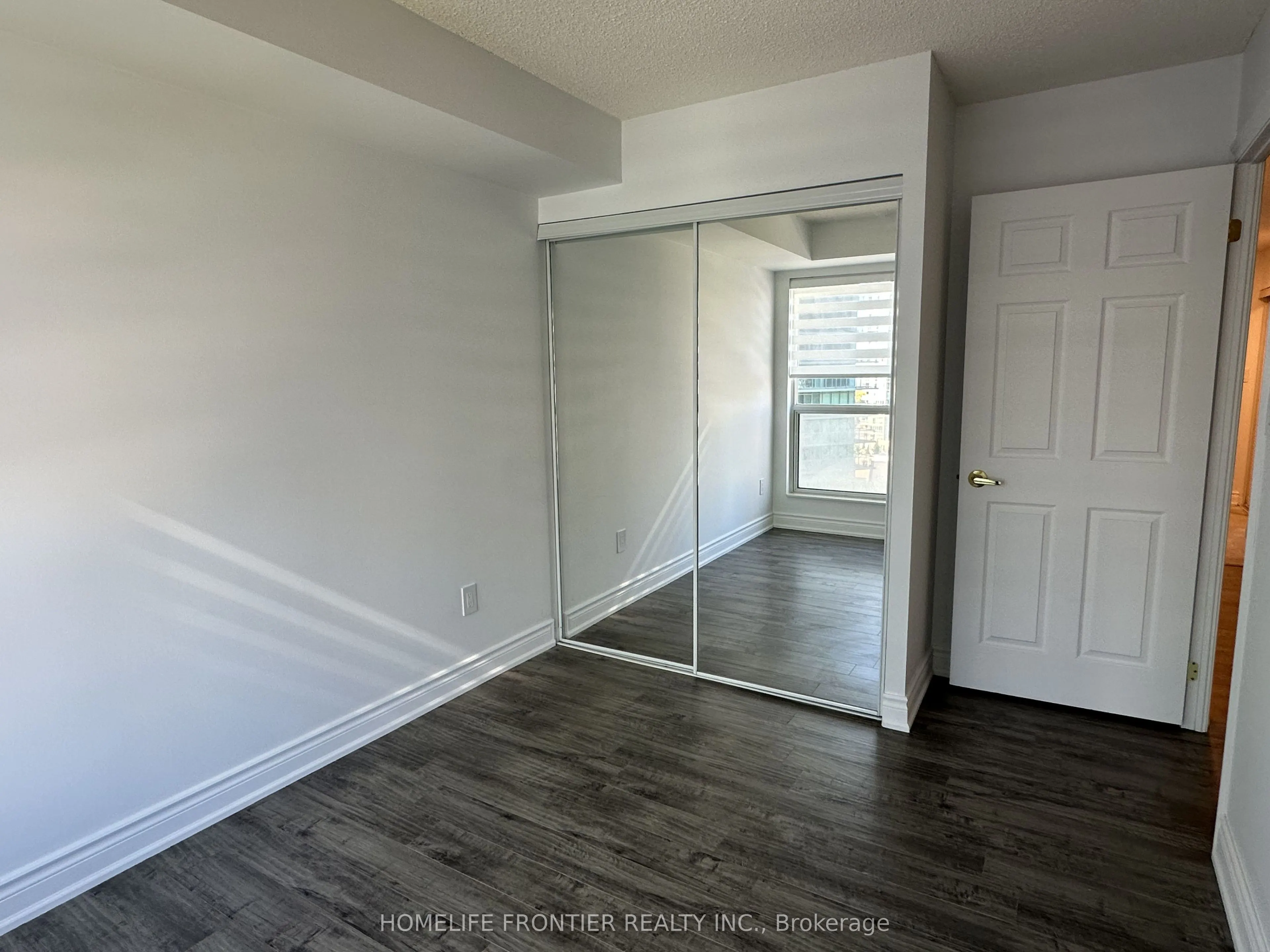 23 Lorraine Drive #1616