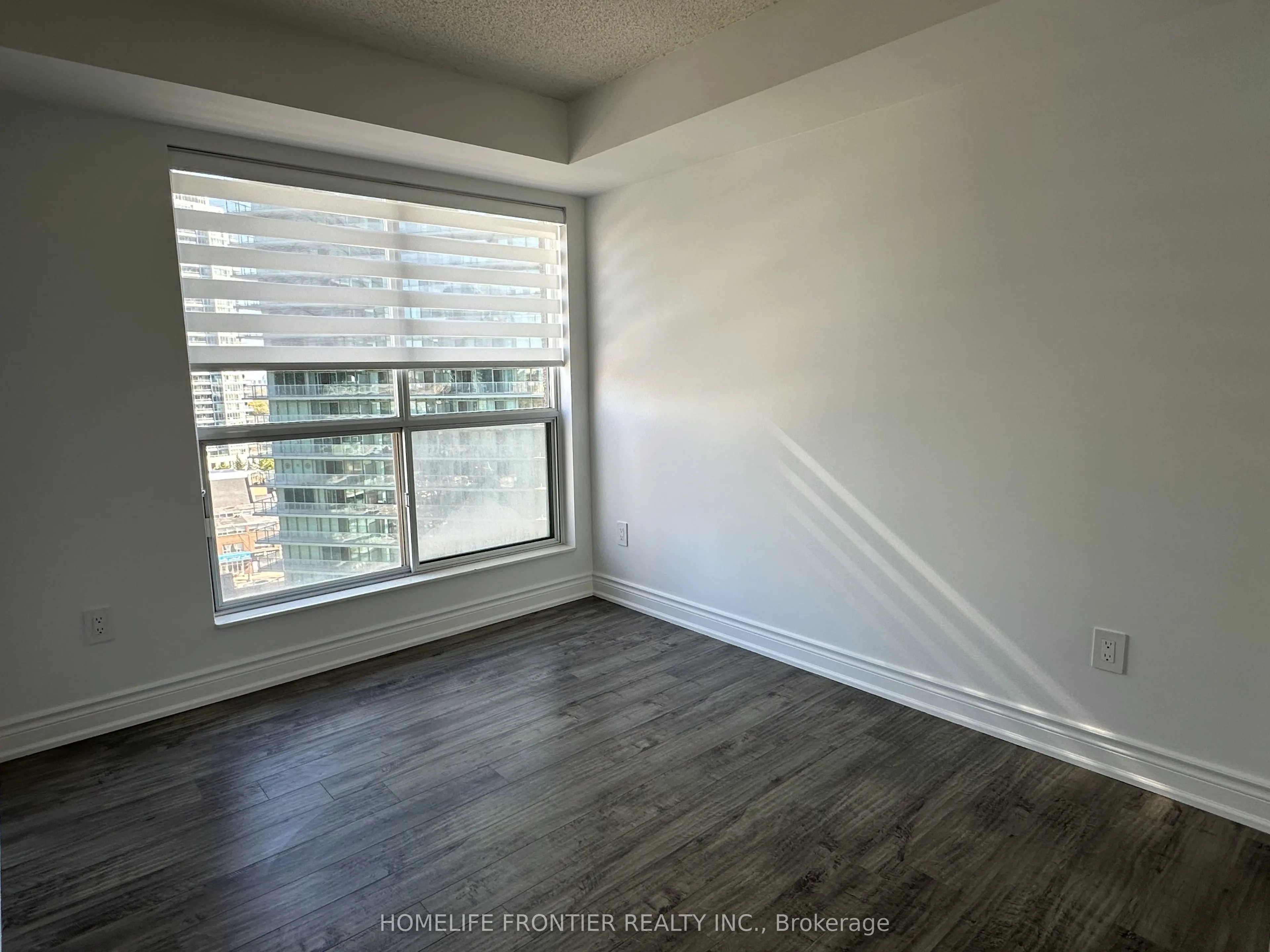 23 Lorraine Drive #1616