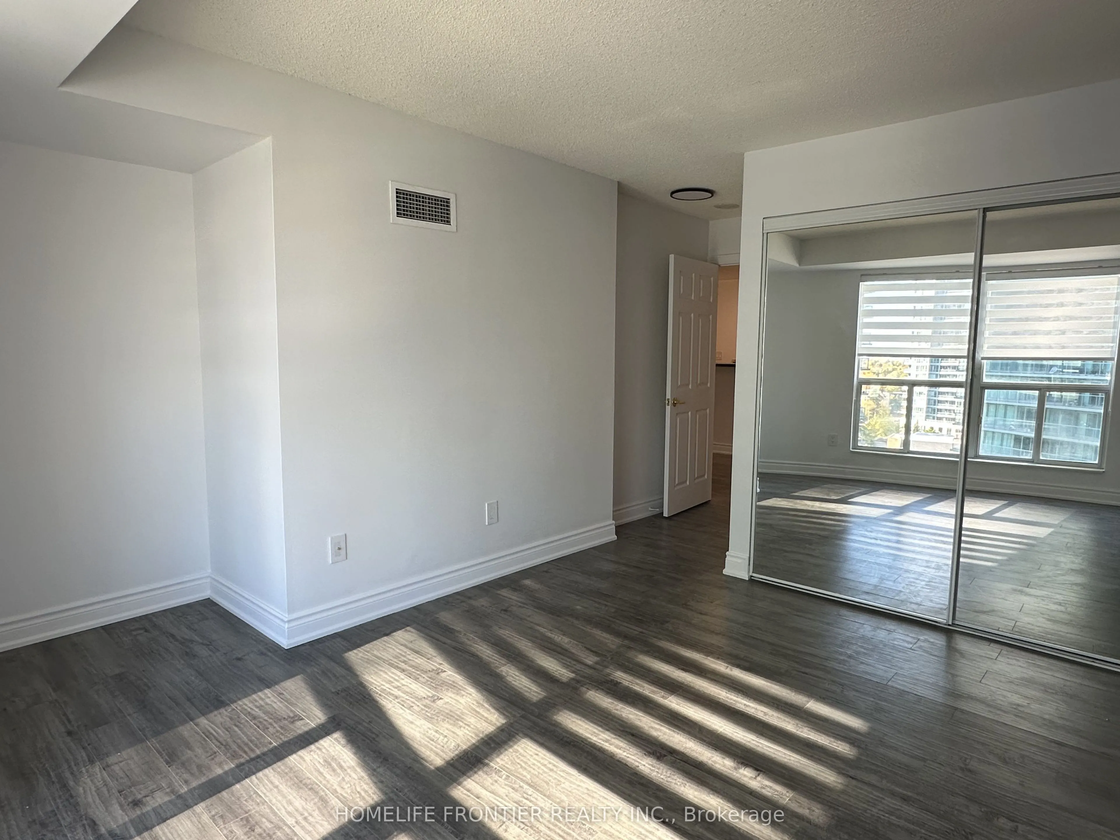 23 Lorraine Drive #1616