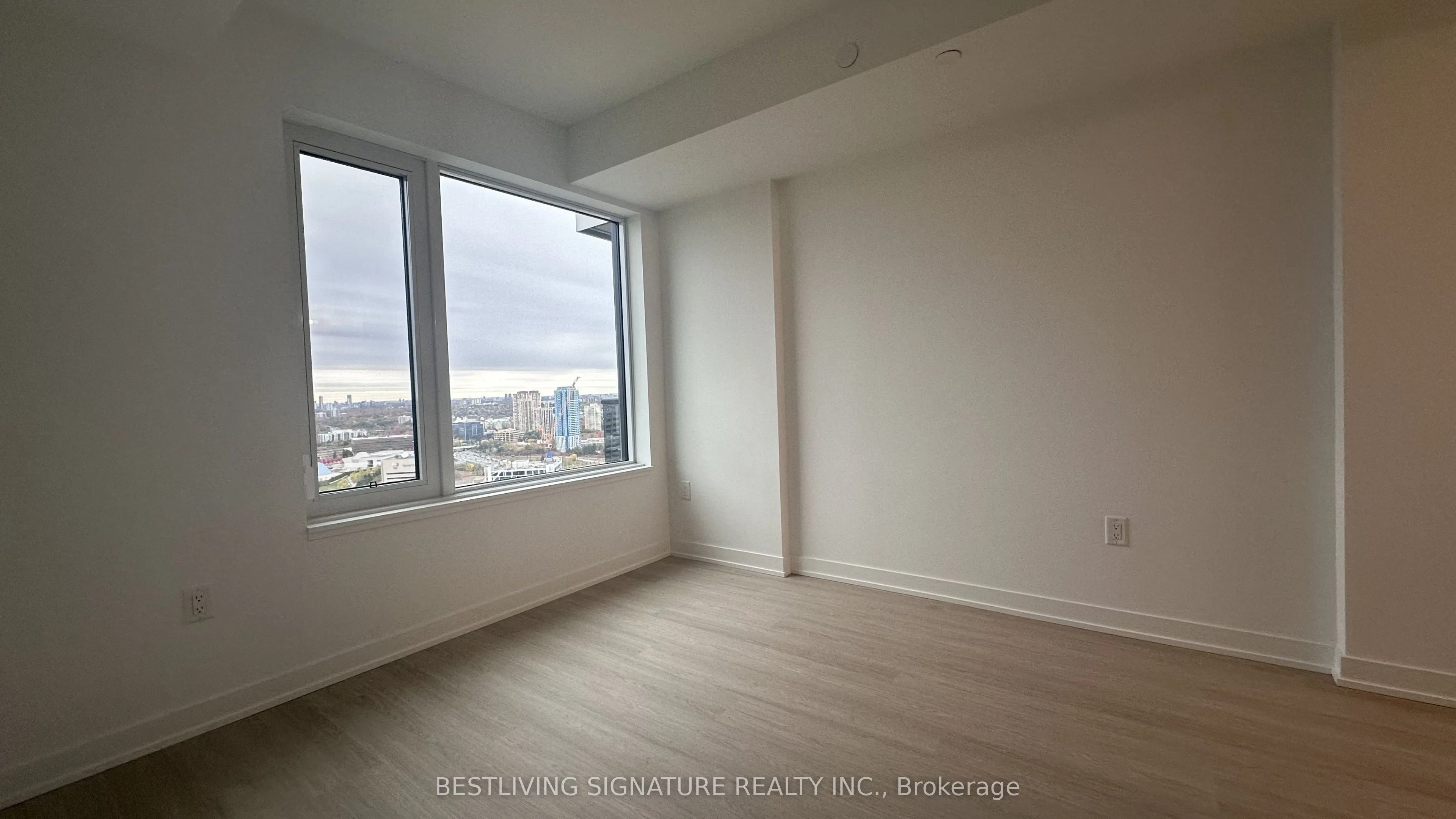 15 David Salomon Drive #3603