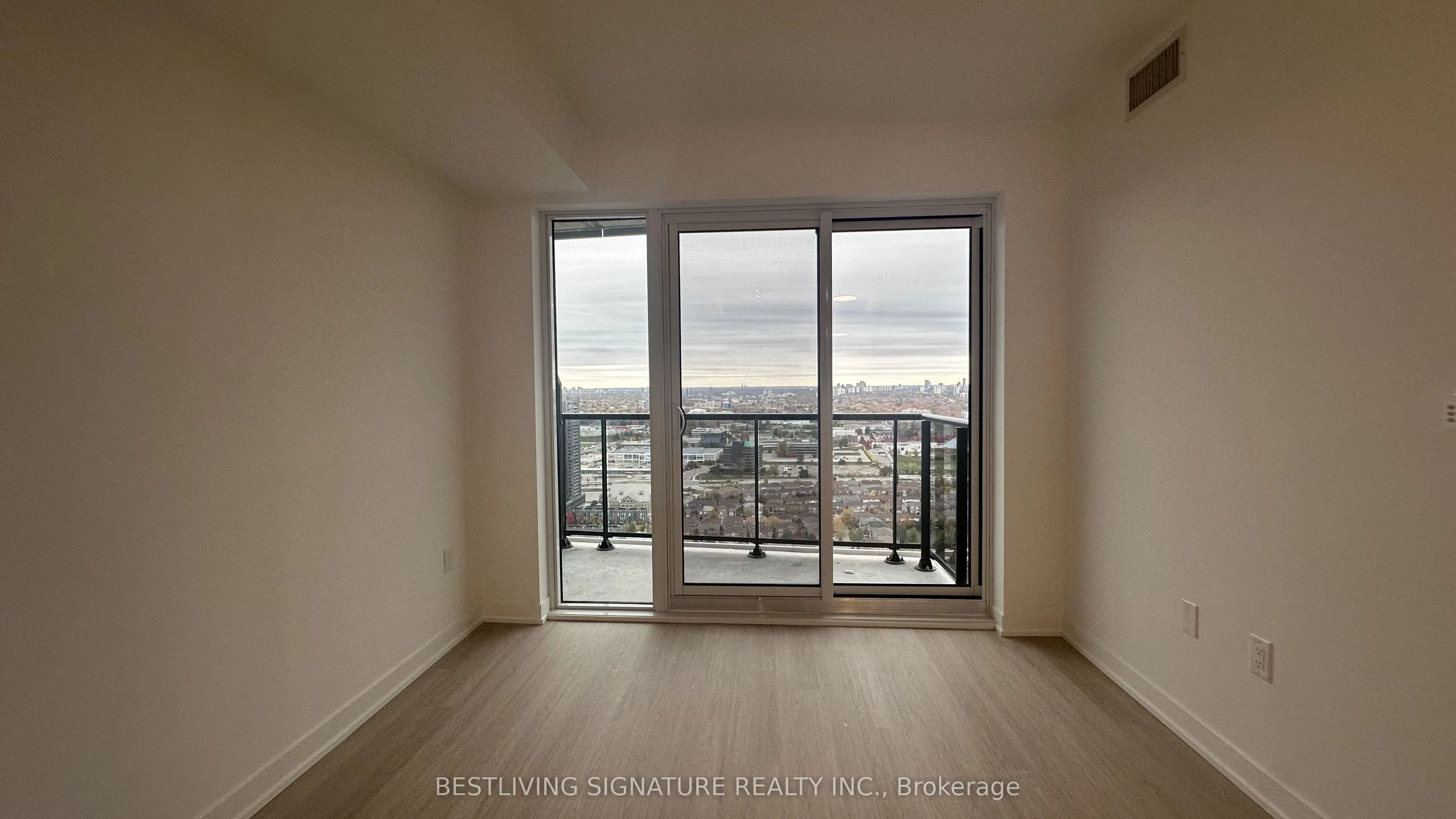 15 David Salomon Drive #3603