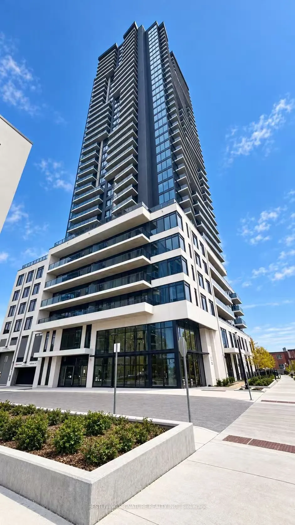 15 David Salomon Drive #3603