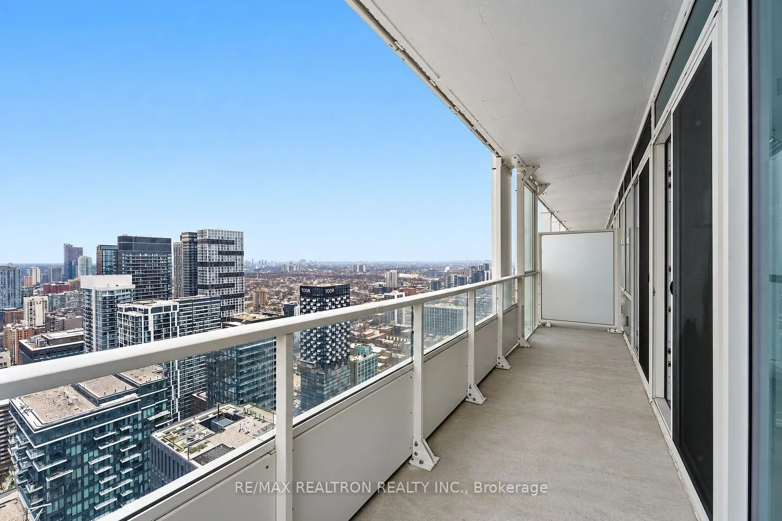 88 Queen Street E #4711