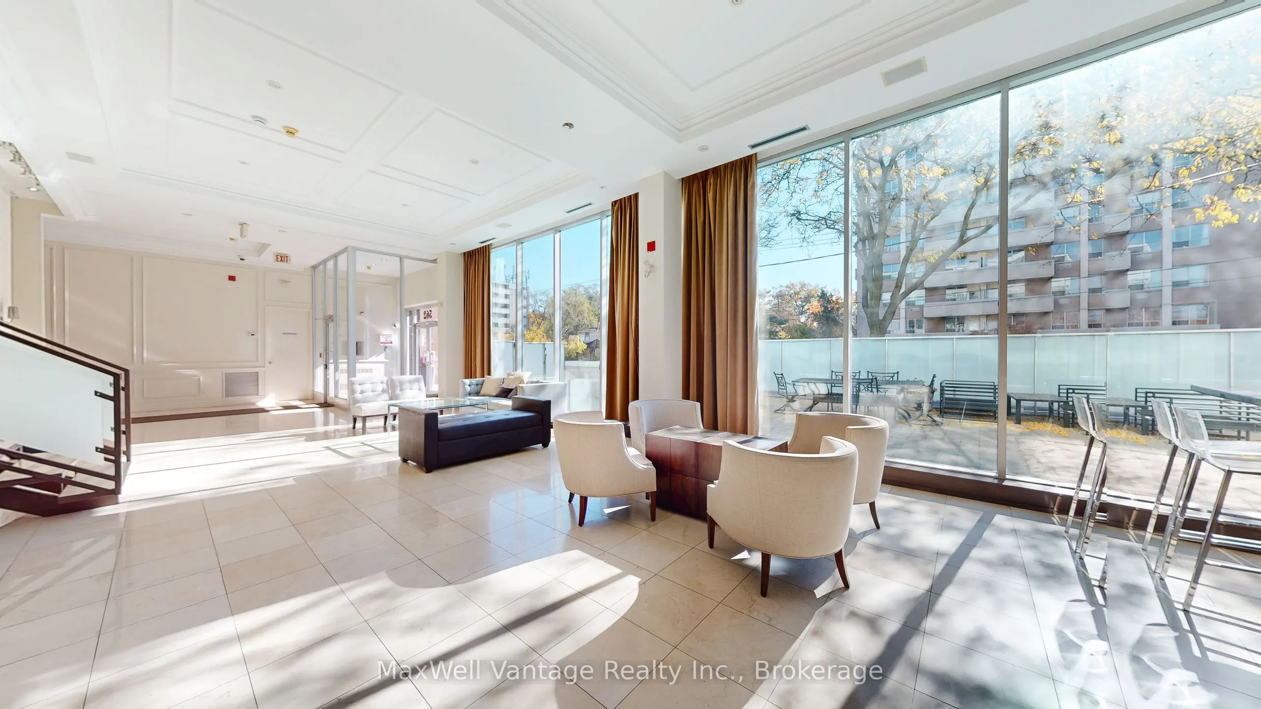 562 Eglinton Avenue E #403