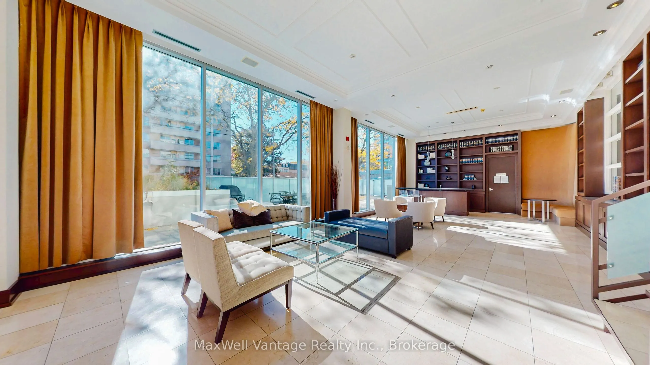 562 Eglinton Avenue E #403