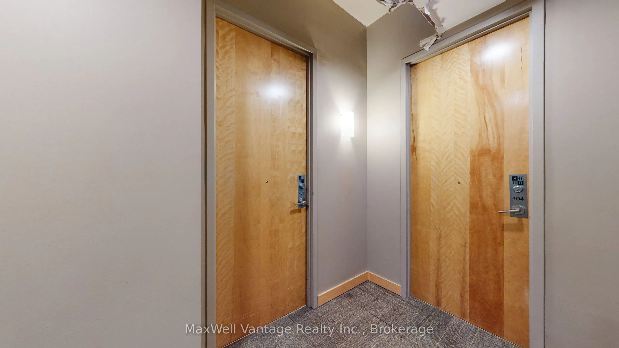 562 Eglinton Avenue E #403