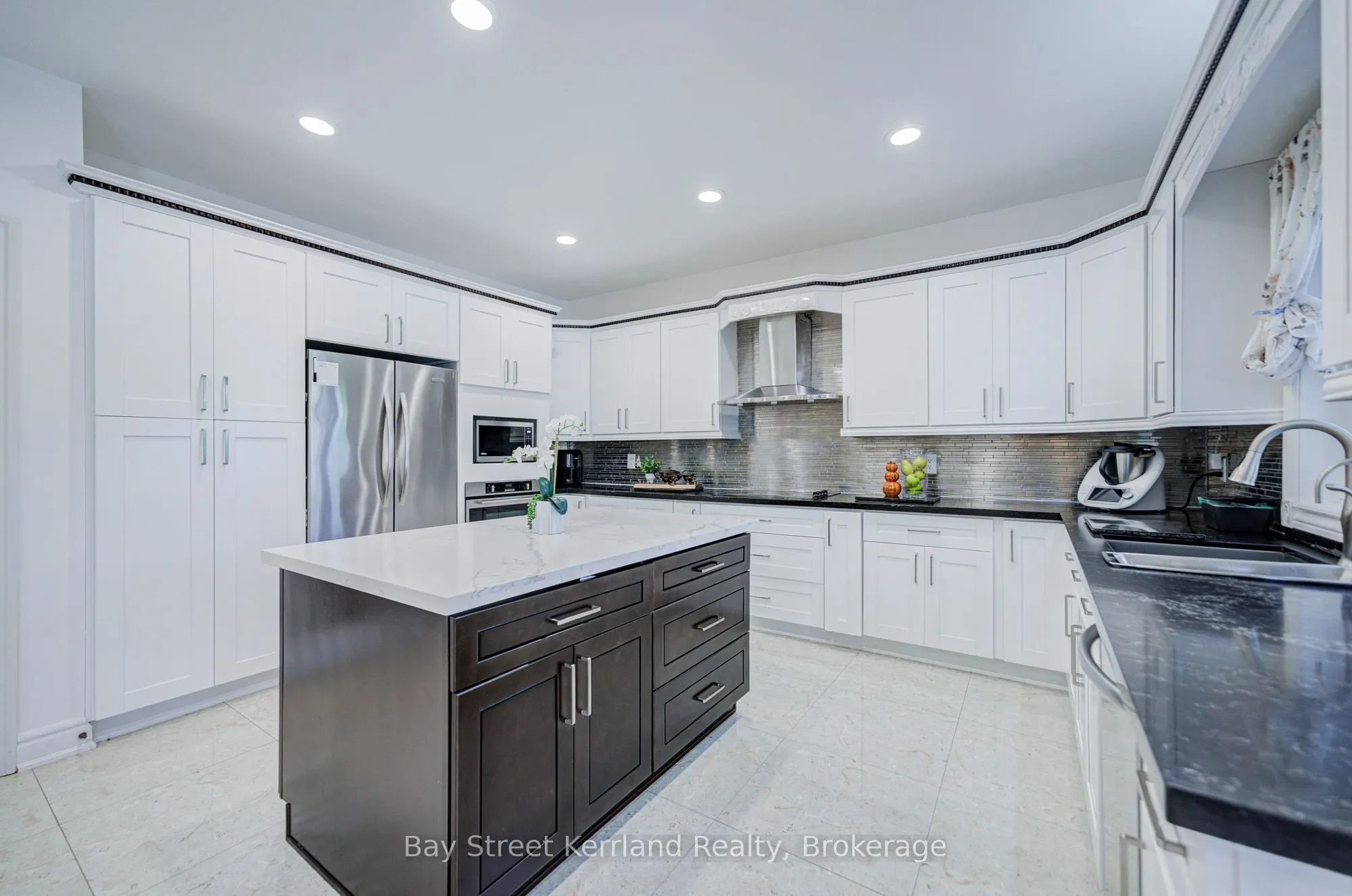 136 Nipigon Avenue
