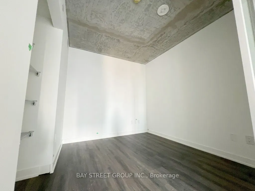 65 Mutual Street #1805