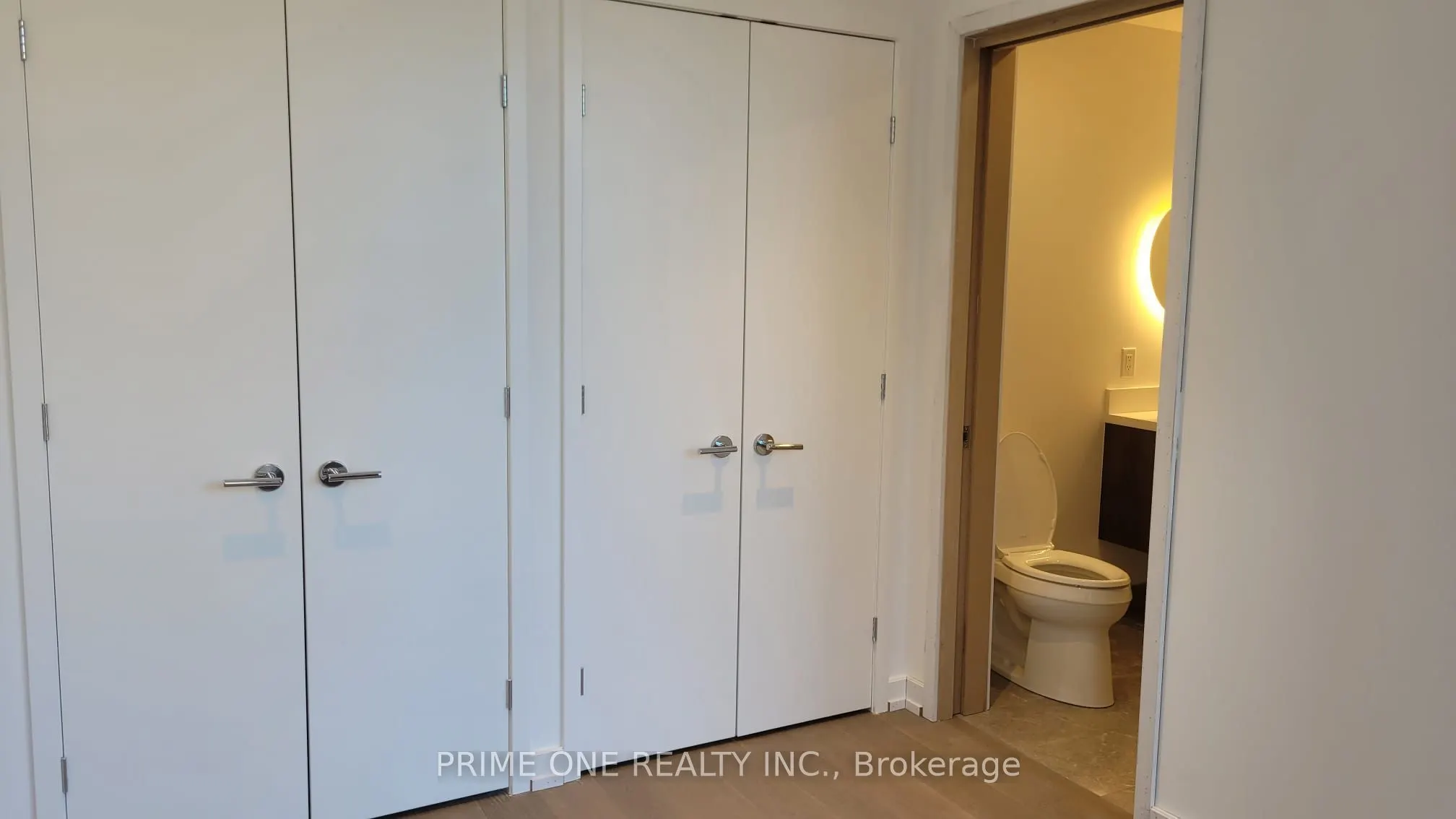 1315 Bay Street #905