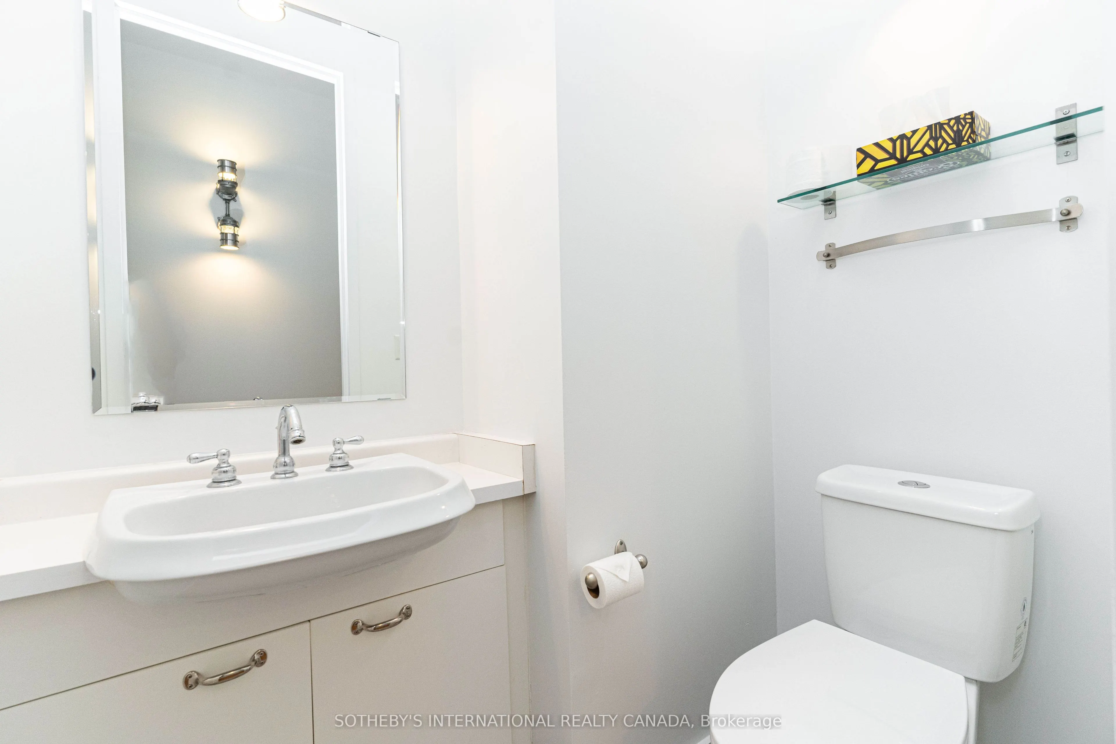 135 Dalhousie Street #209