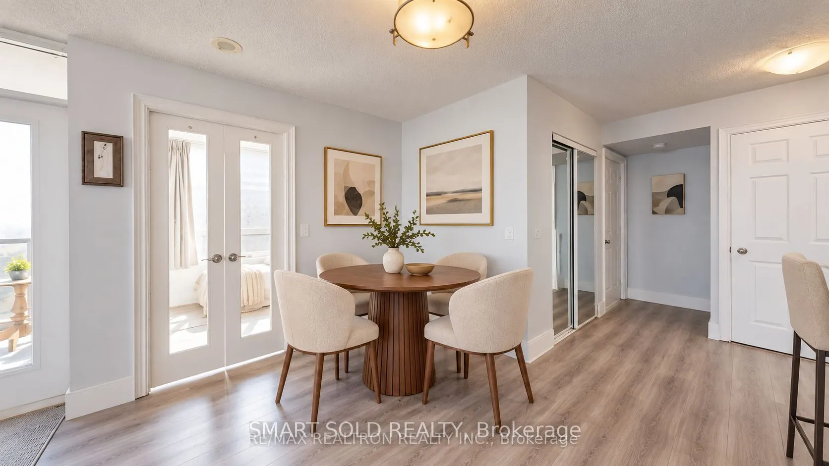 15 Greenview Avenue #2413