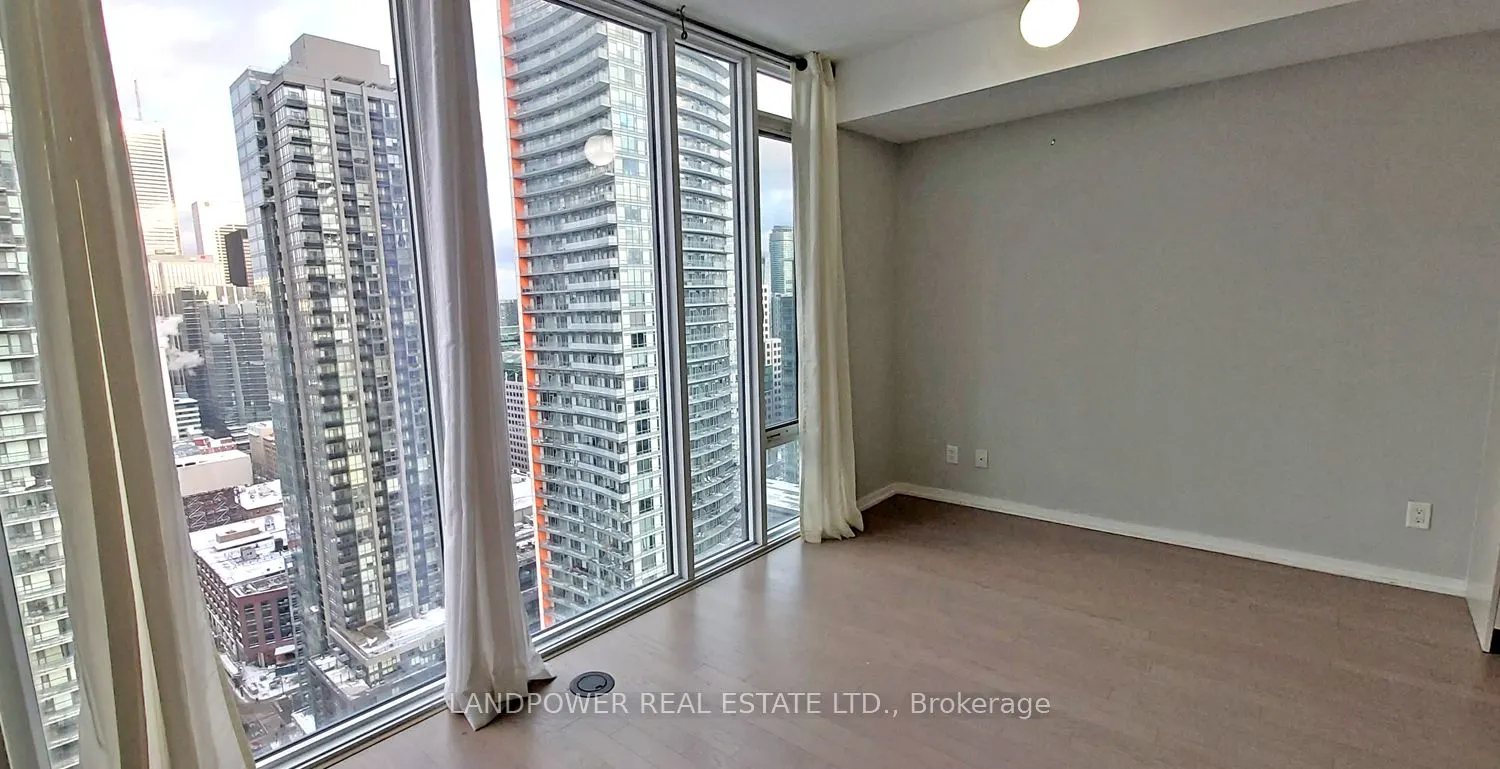 101 Peter Street #3005