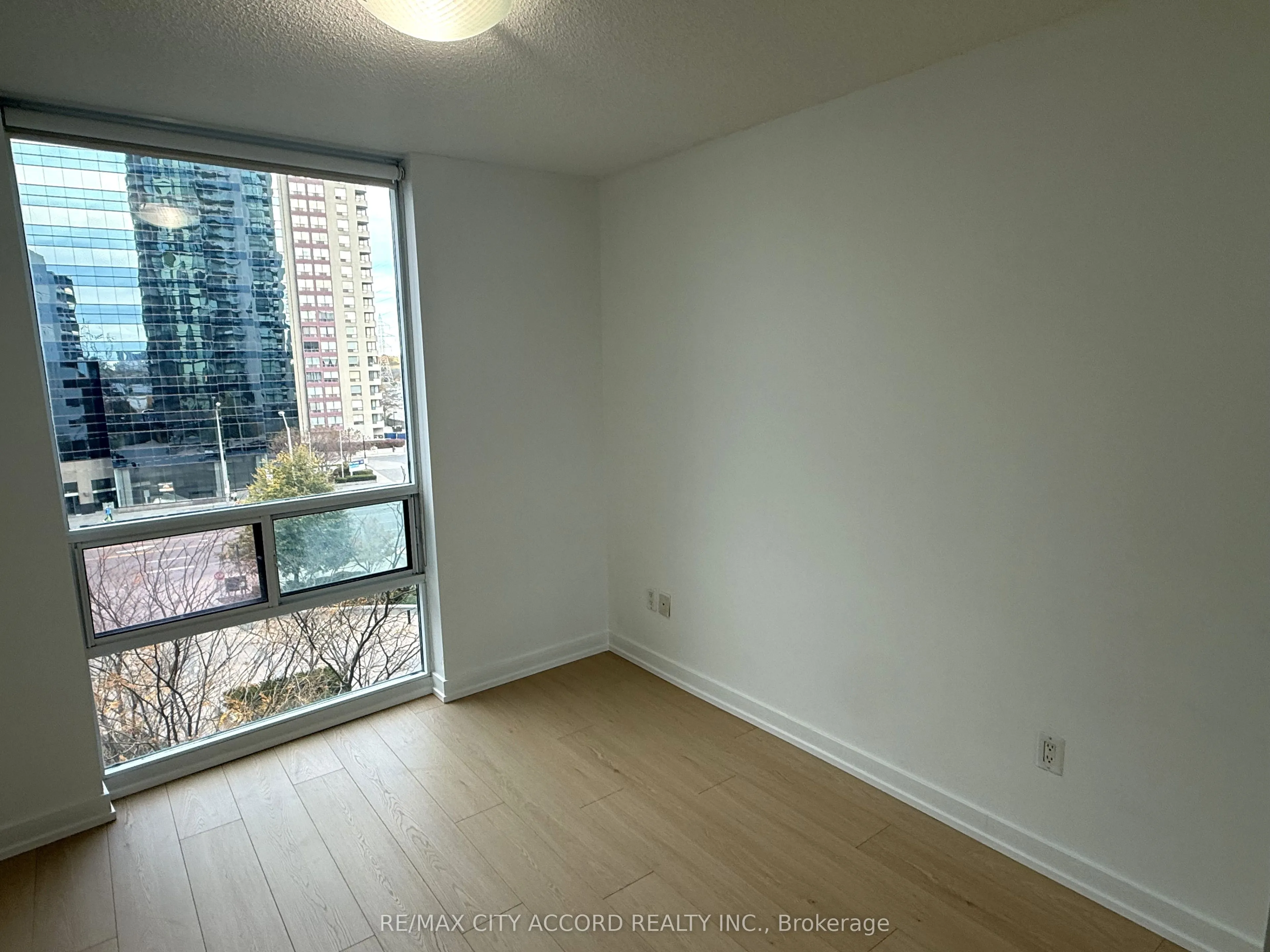5740 Yonge Street #507