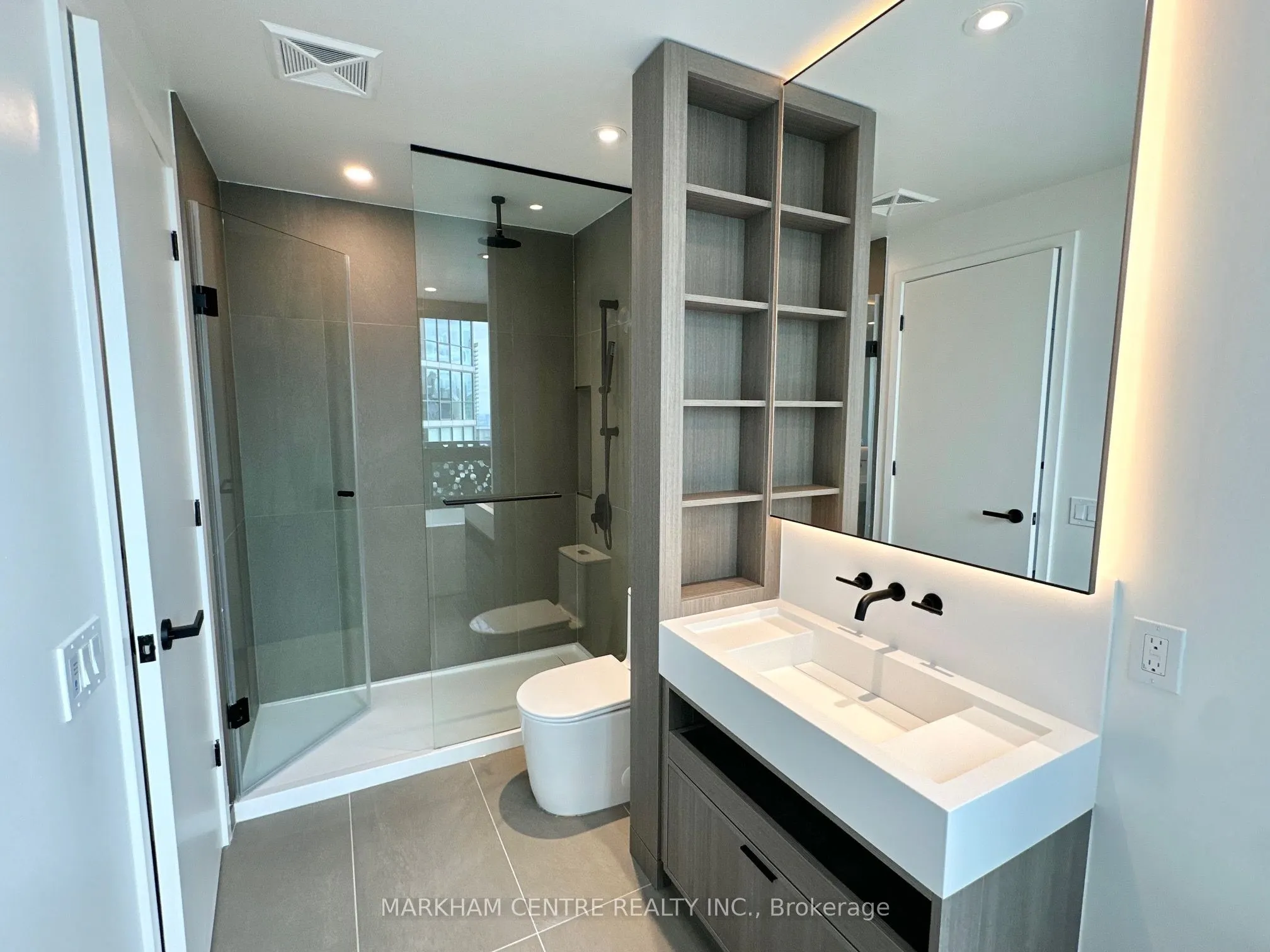 55 Charles Street E #4005