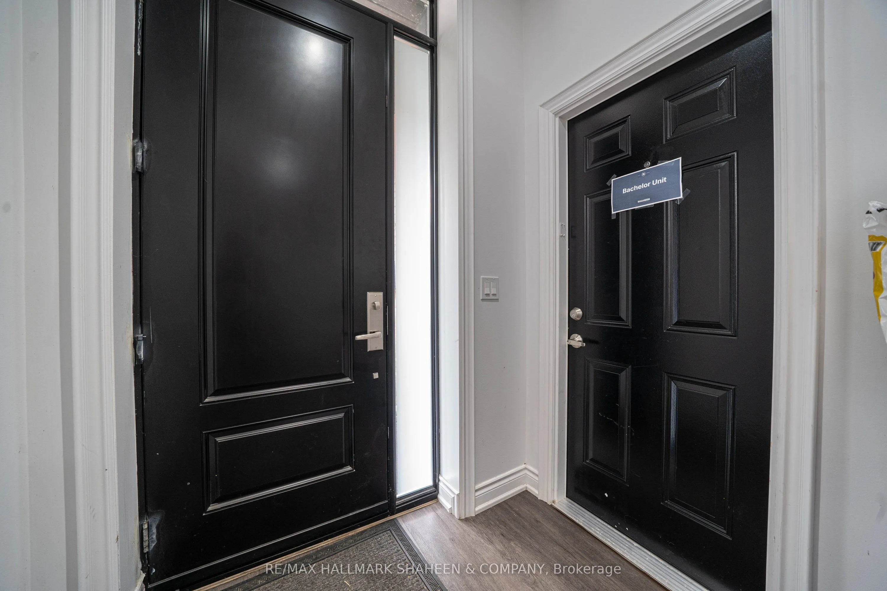 208 Dovercourt Road #Studio