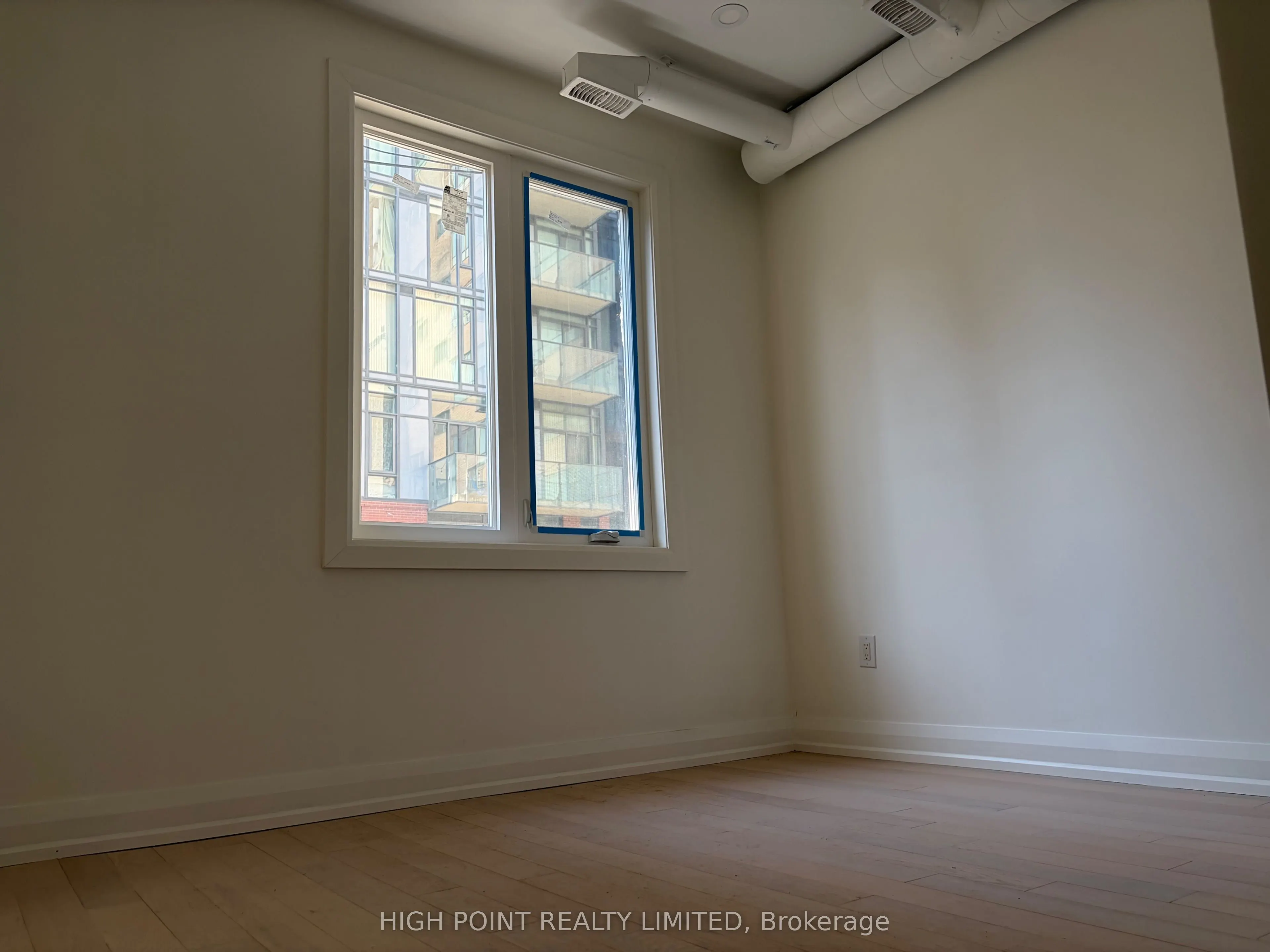 684-690 Yonge Street