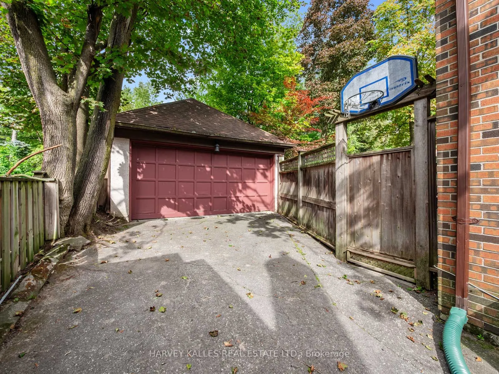 26 Vesta Drive