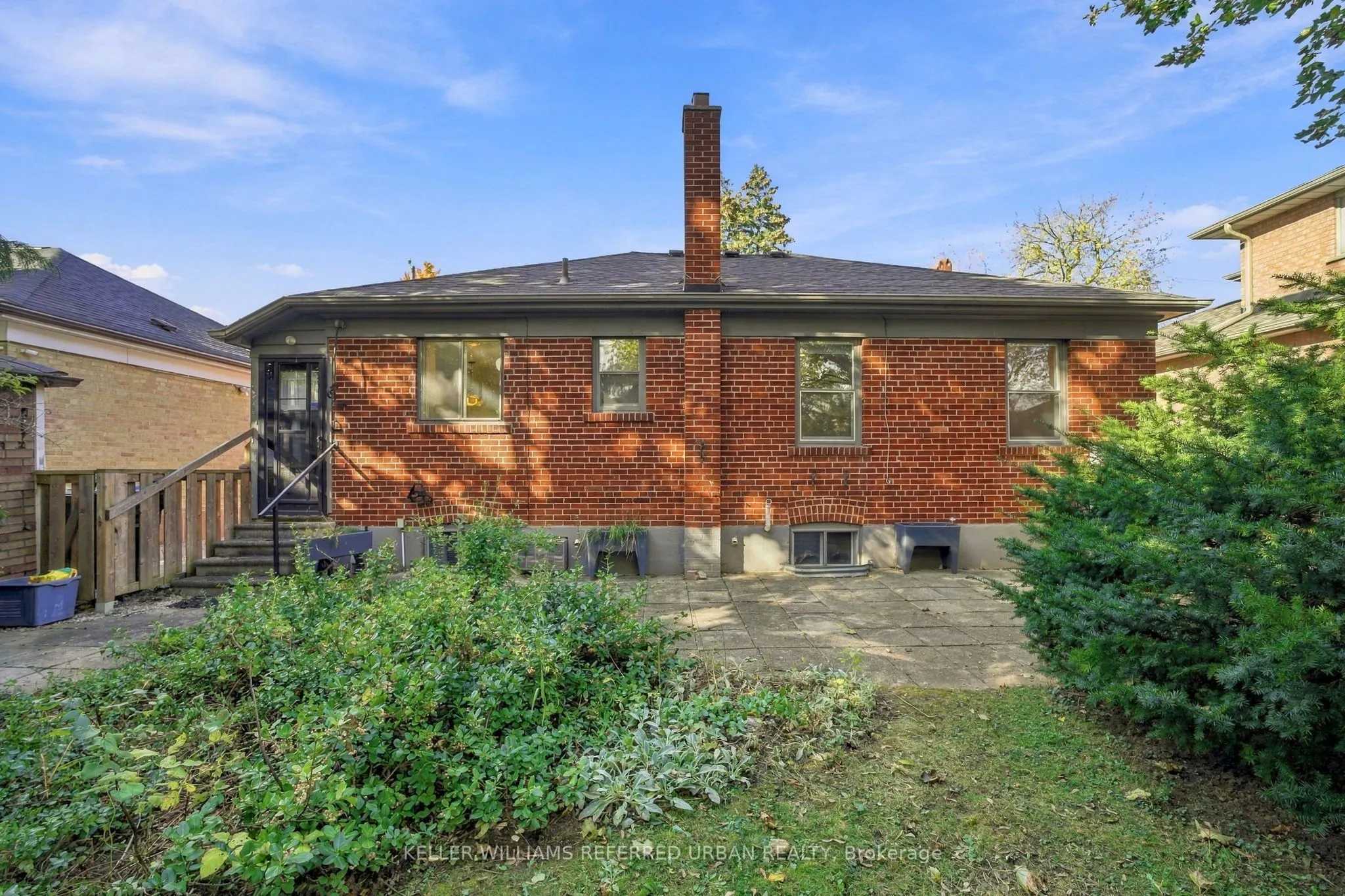 369 Hounslow Avenue
