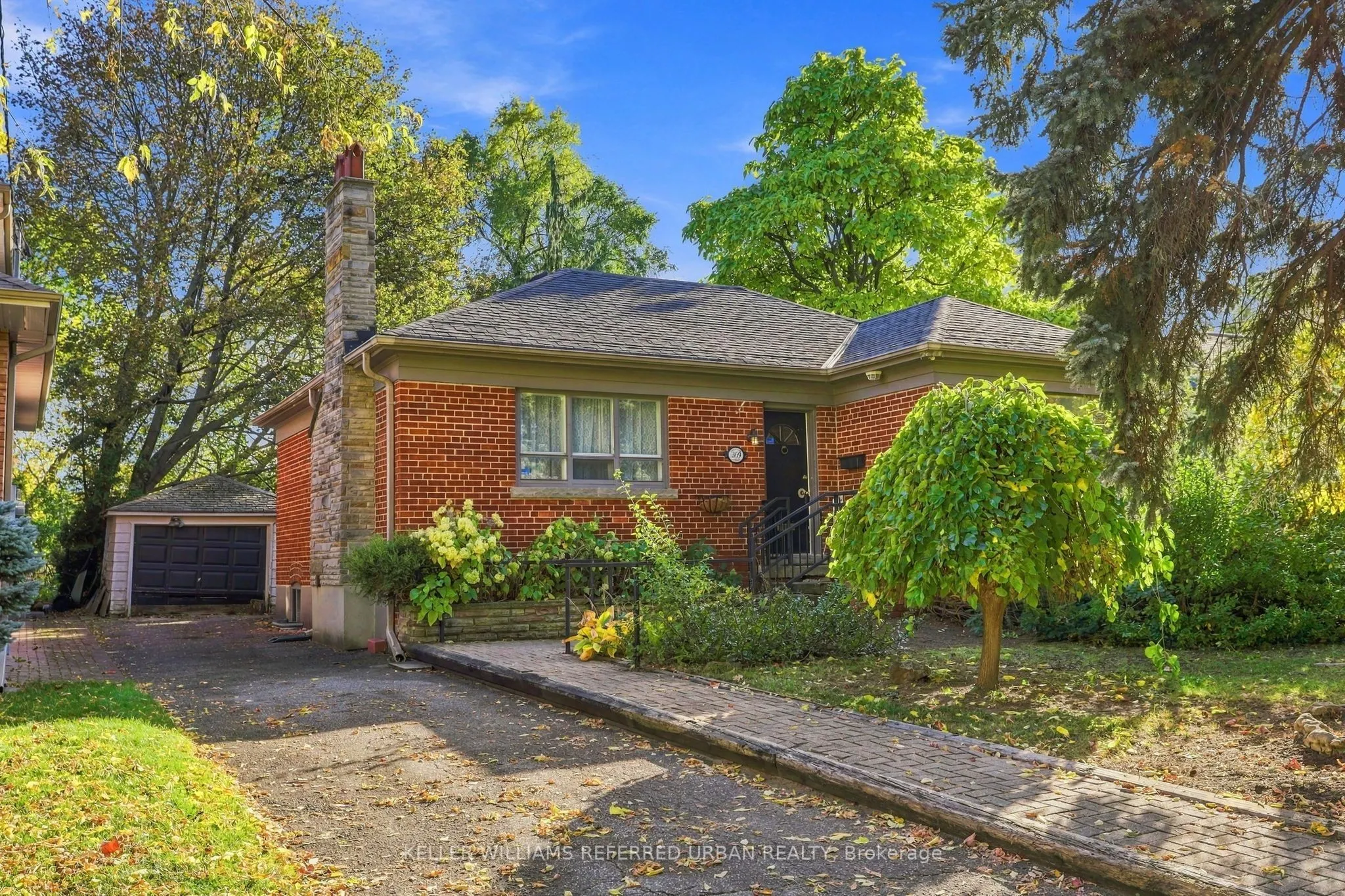 369 Hounslow Avenue