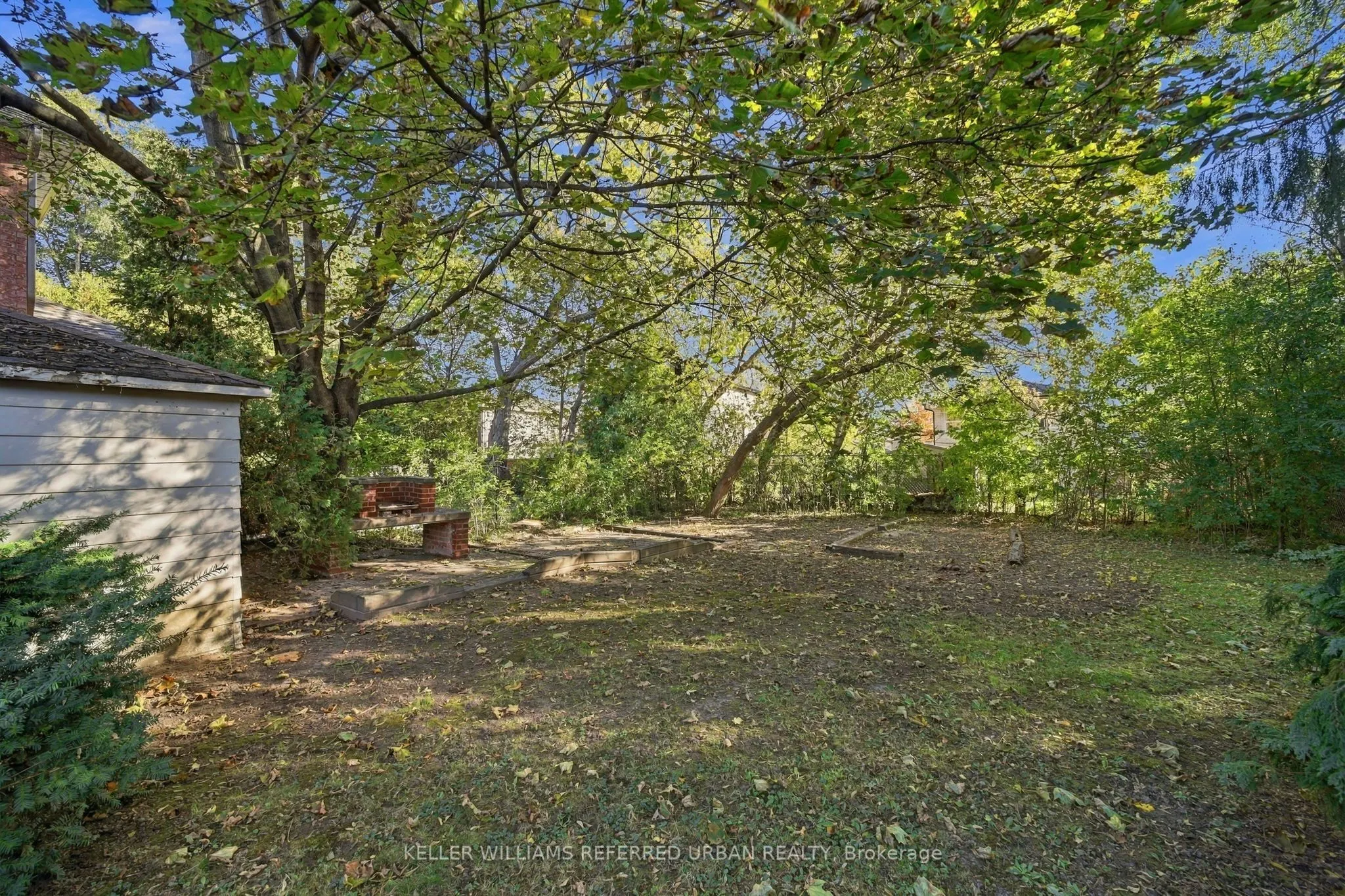 369 Hounslow Avenue
