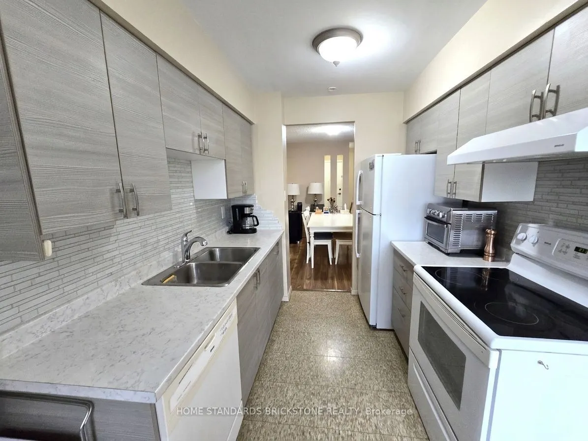 633 Bay Street #2421
