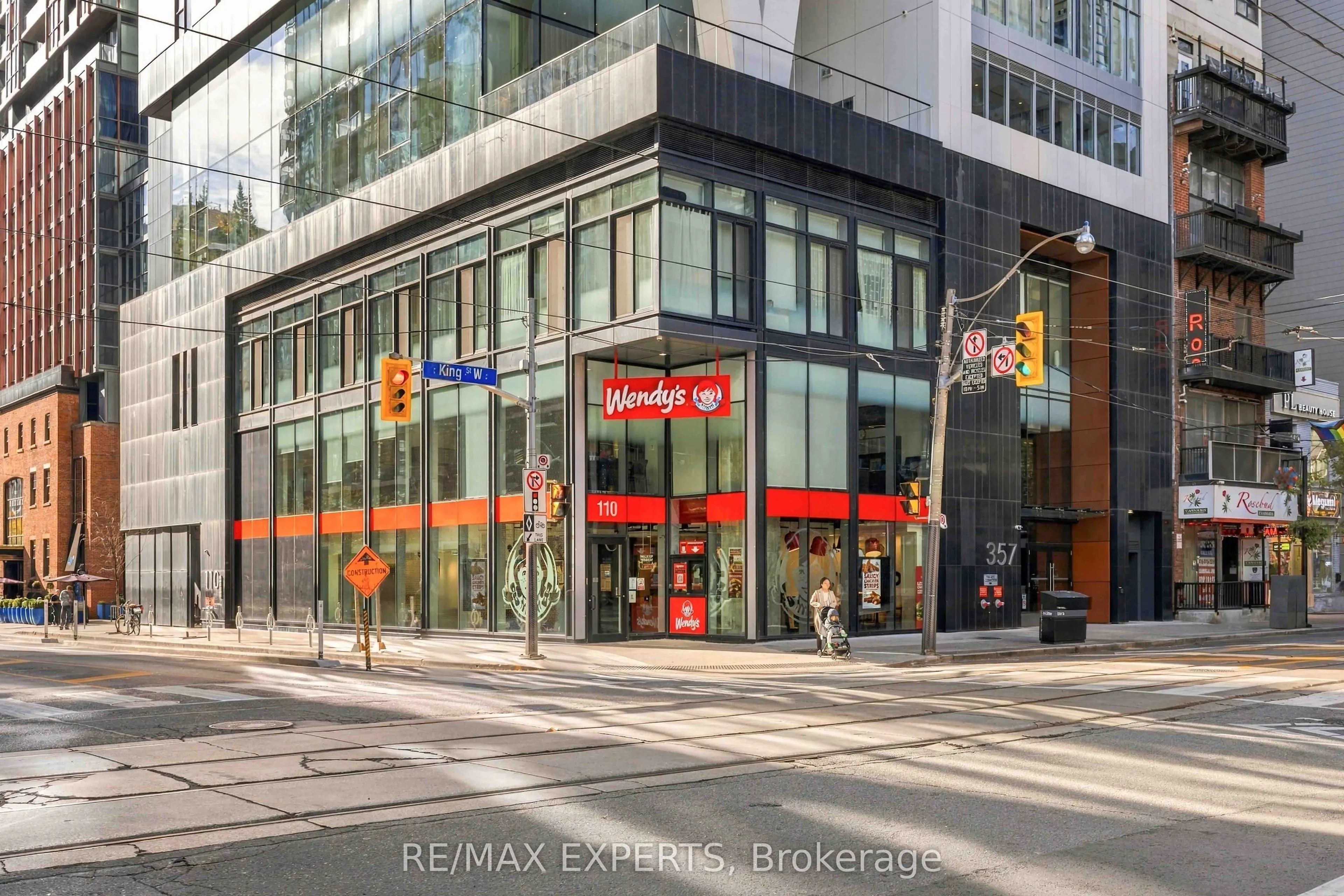 87 Peter Street #2602