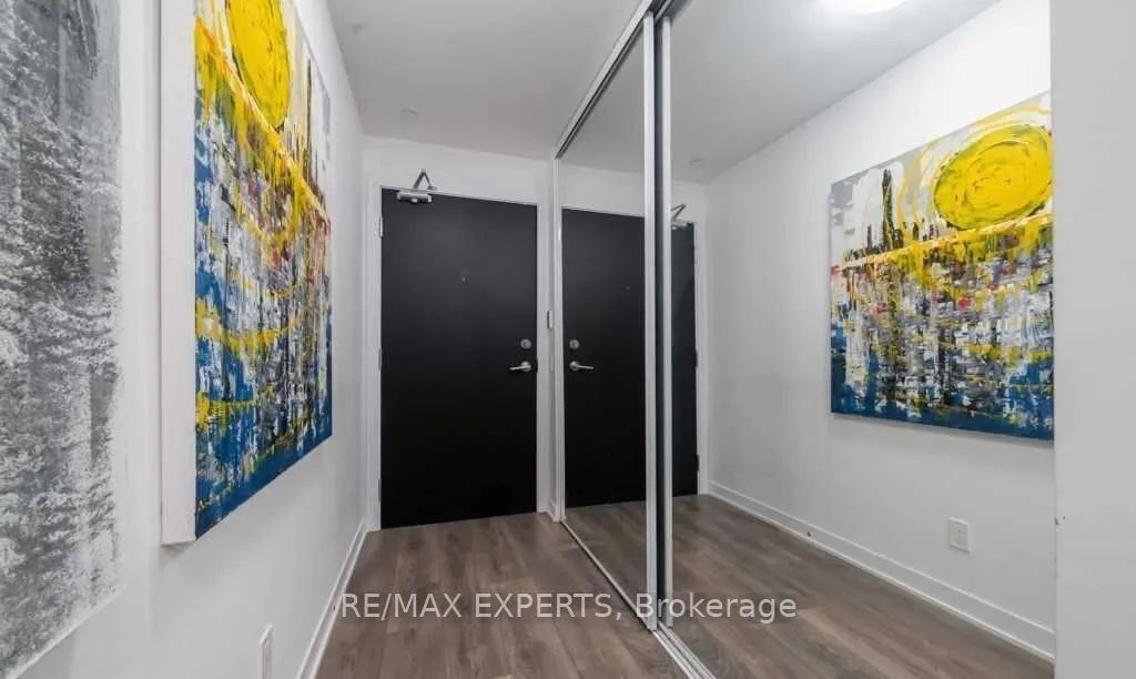 87 Peter Street #2602