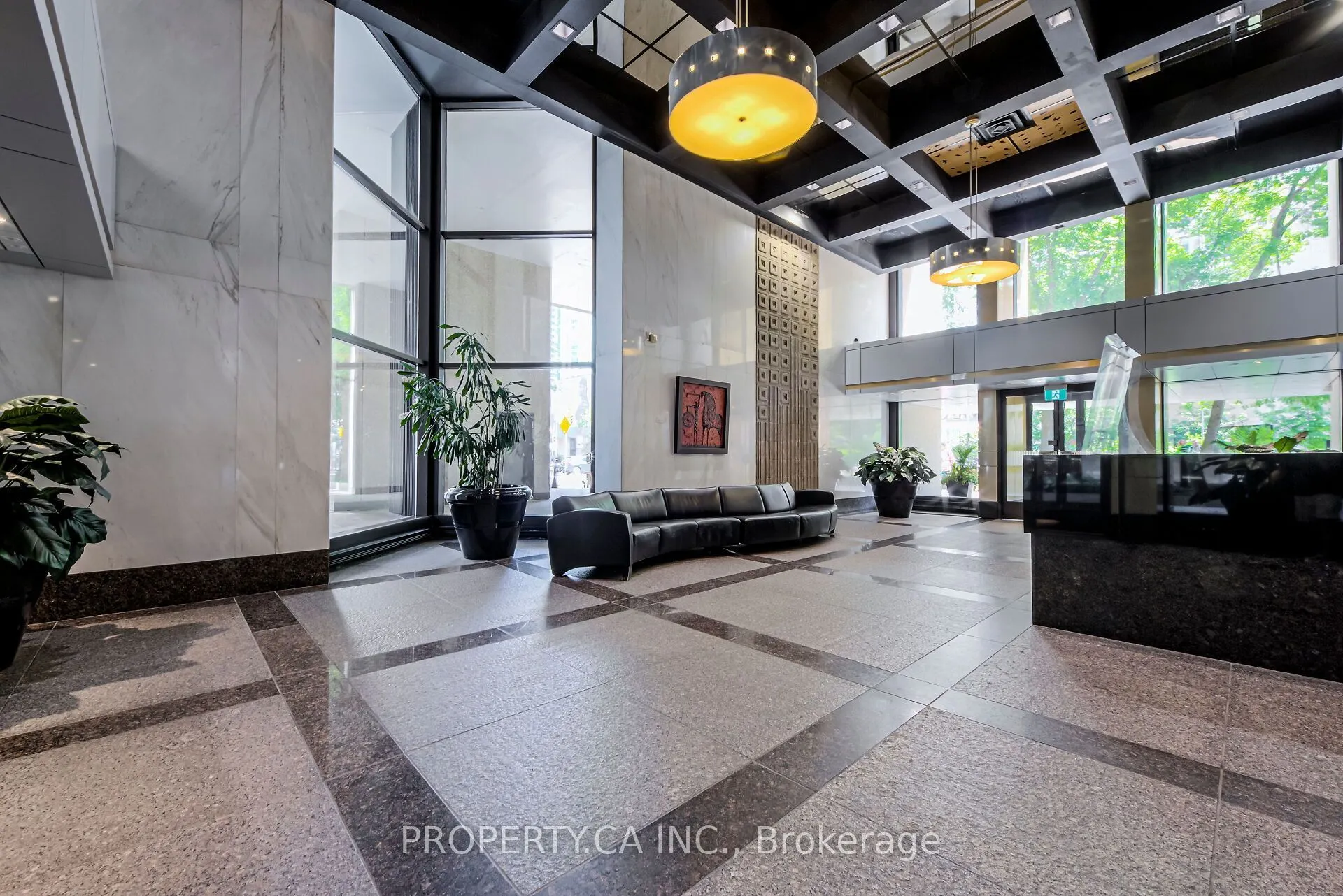 33 Harbour Square #2805