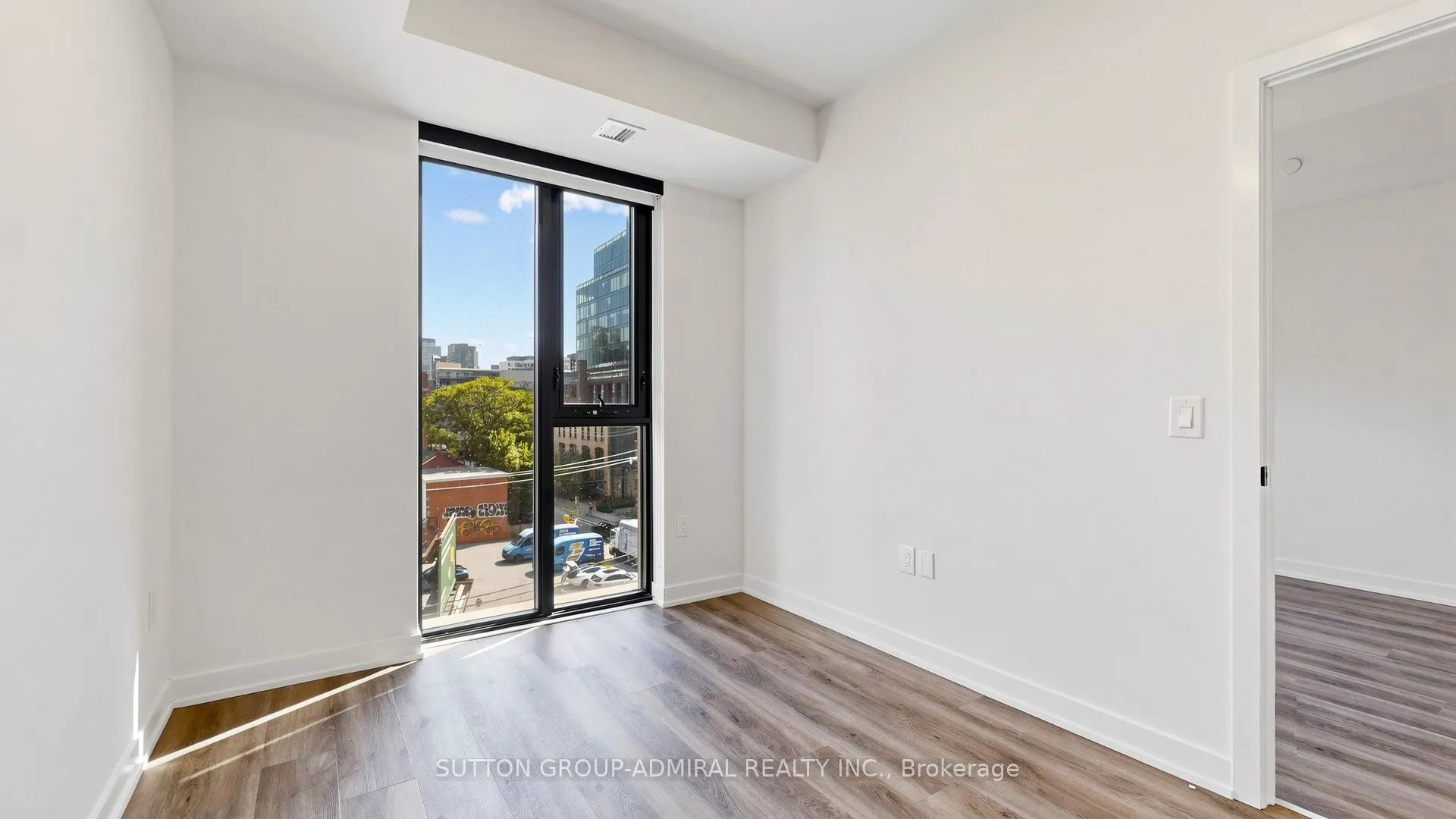 123 Portland Street #409