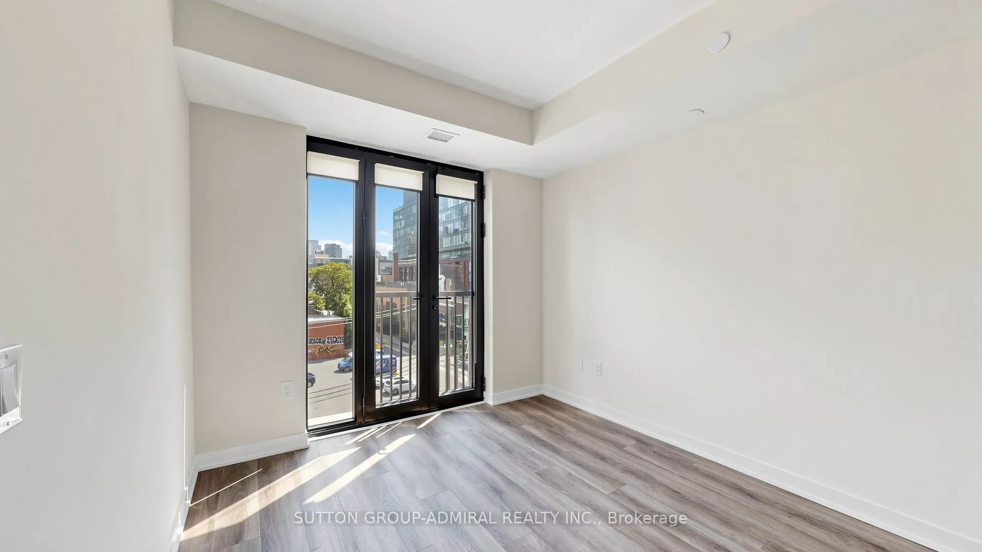 123 Portland Street #409