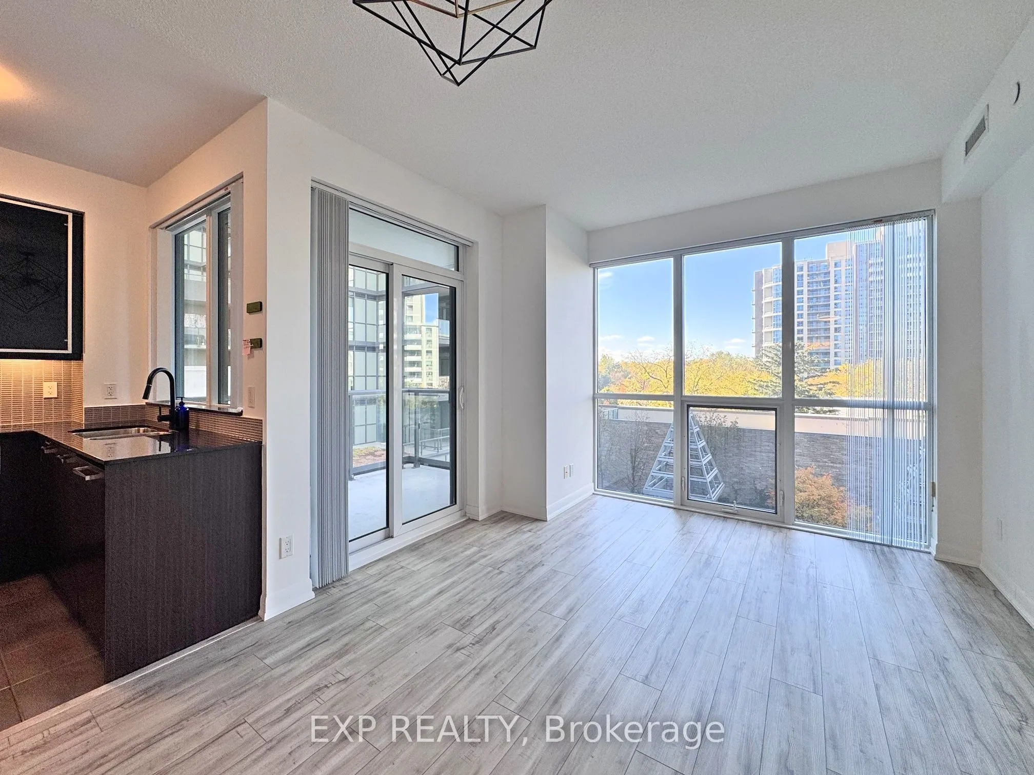 5168 Yonge Street #216